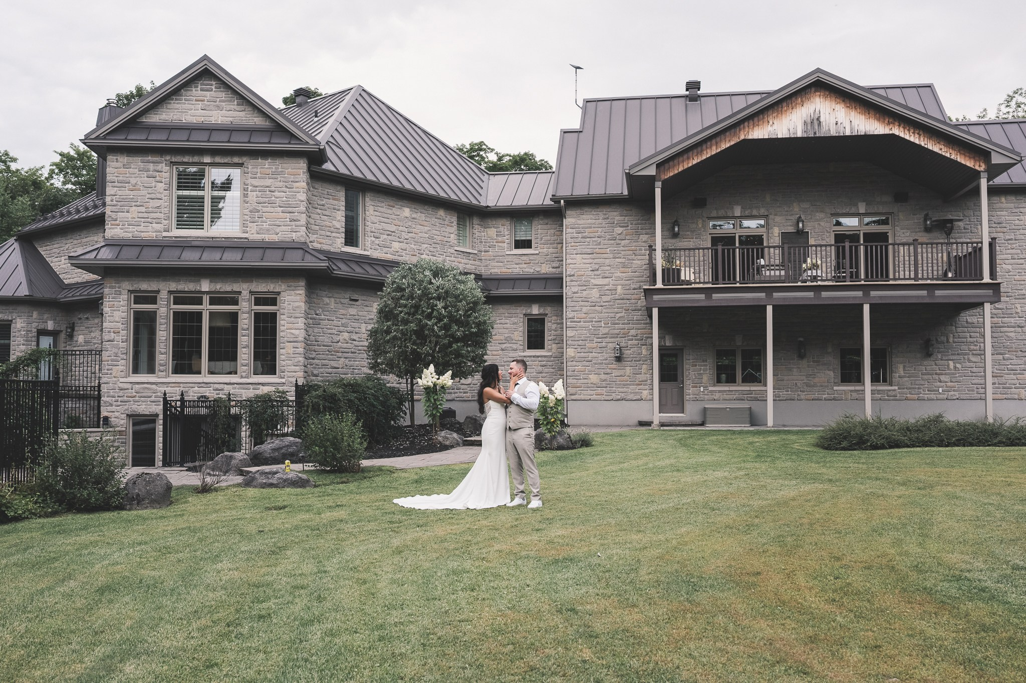 Elegant & Emotional Wedding Photography in Toronto | Madhurina Photography. Madhurina photography