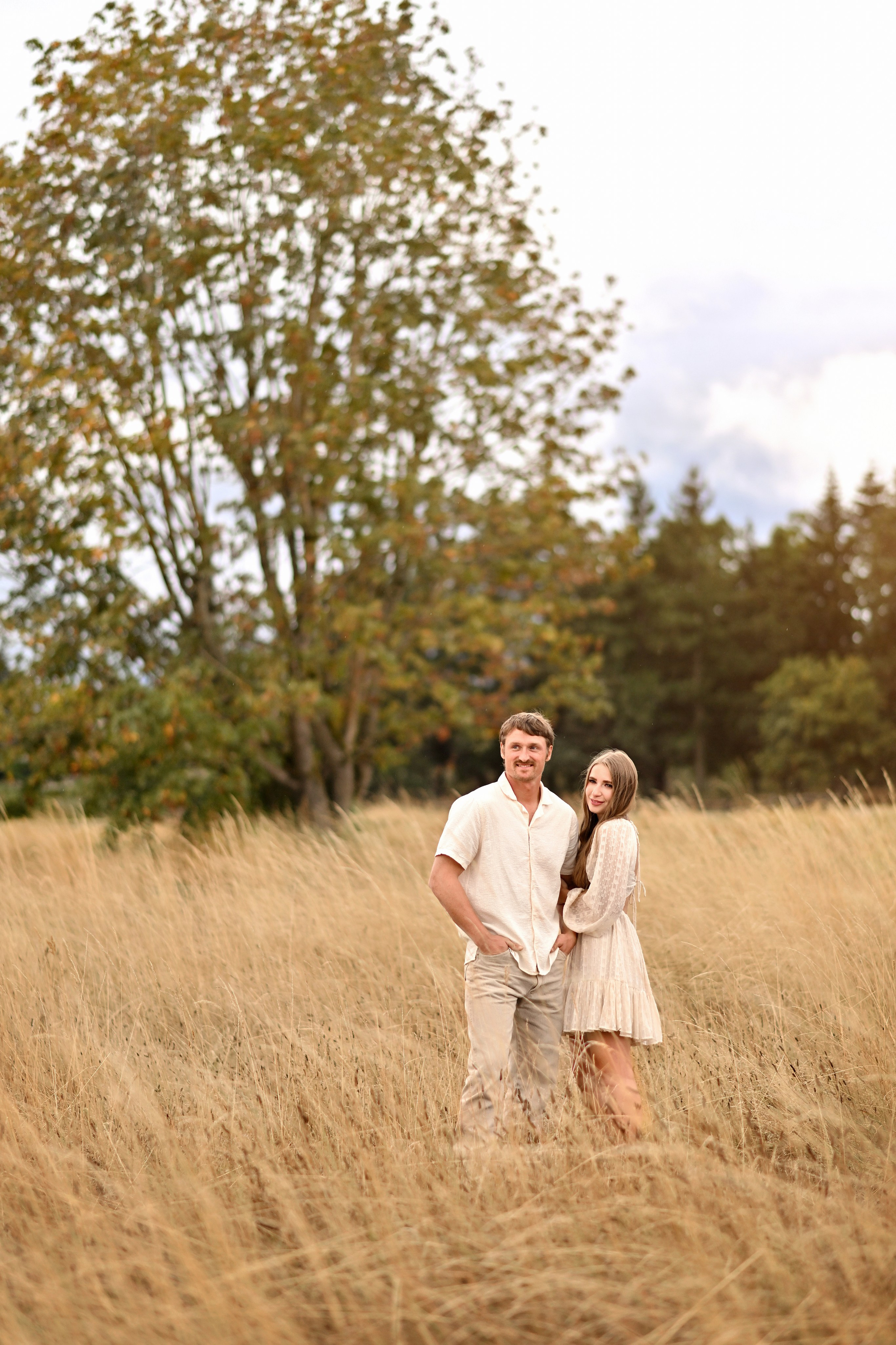 Romantic Couple Session Portland OR | Love Story. Alena Tau | Wedding & Family Photographer Vancouver WA and Portland OR