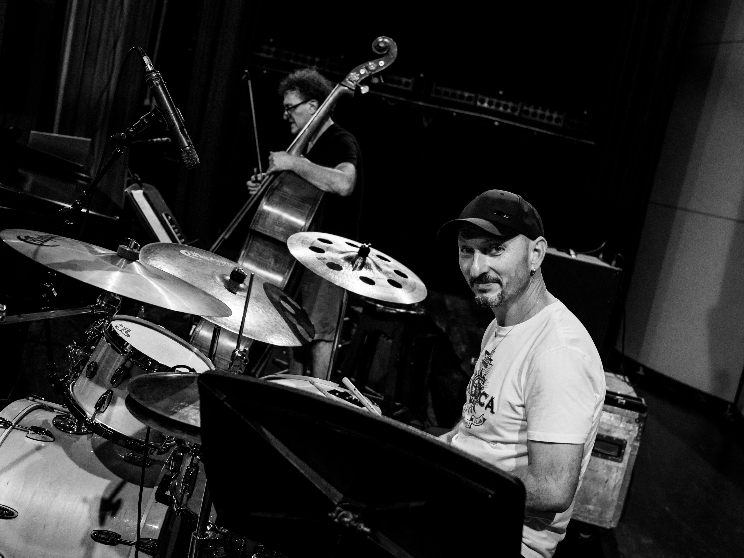 SymFunny. Art and outdoor photography