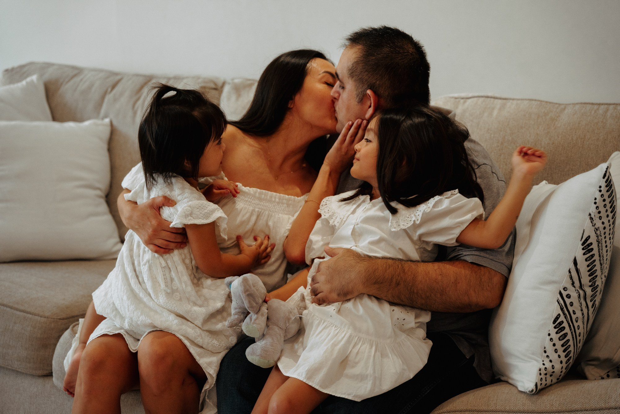 Home, sweet home. Angela Iakovleva — Family Photographer in Dubai