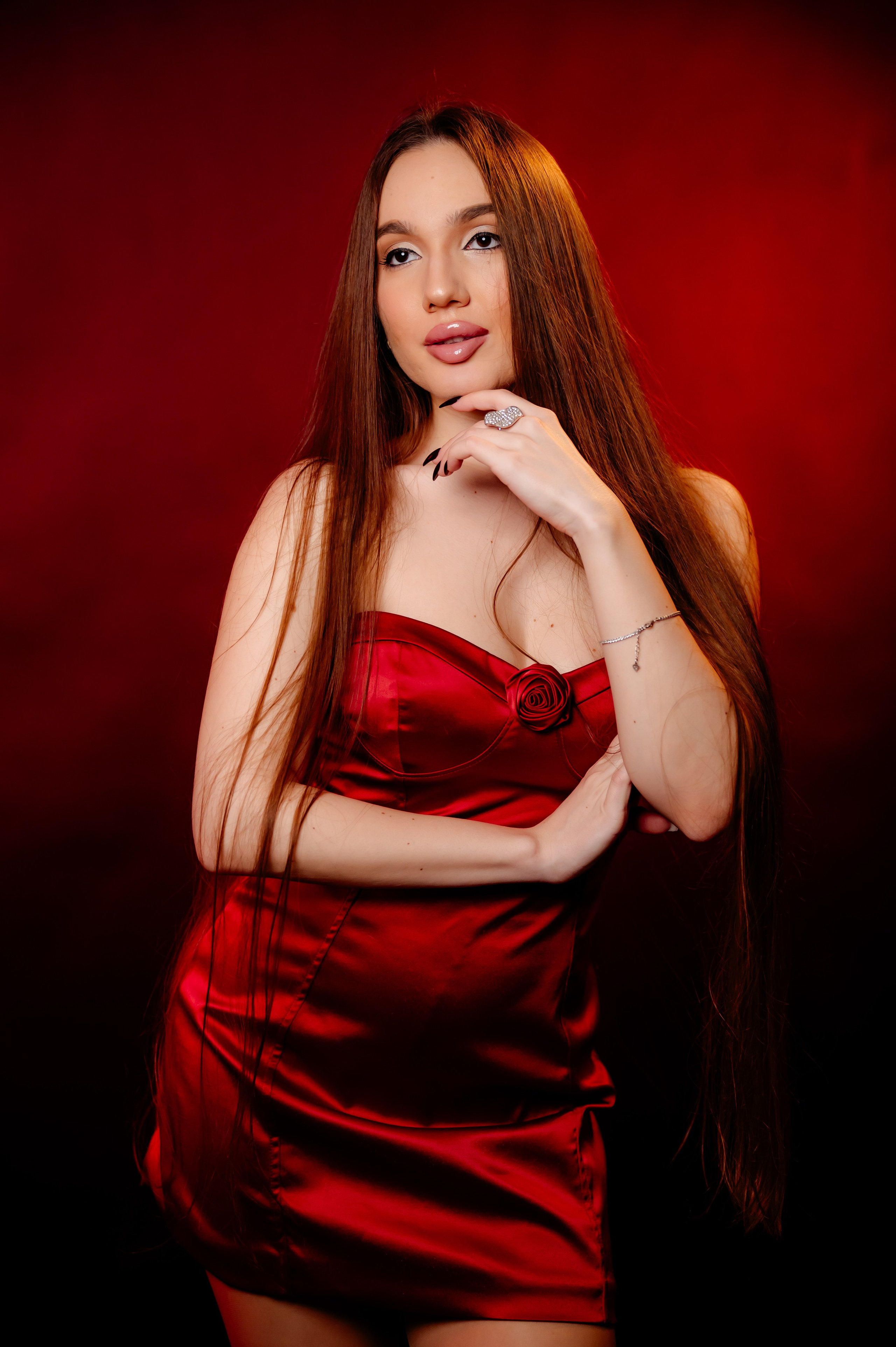 Larisa. Andrei Samuel – Fotograf București | Evenimente, Studio, Imobiliare, Produs