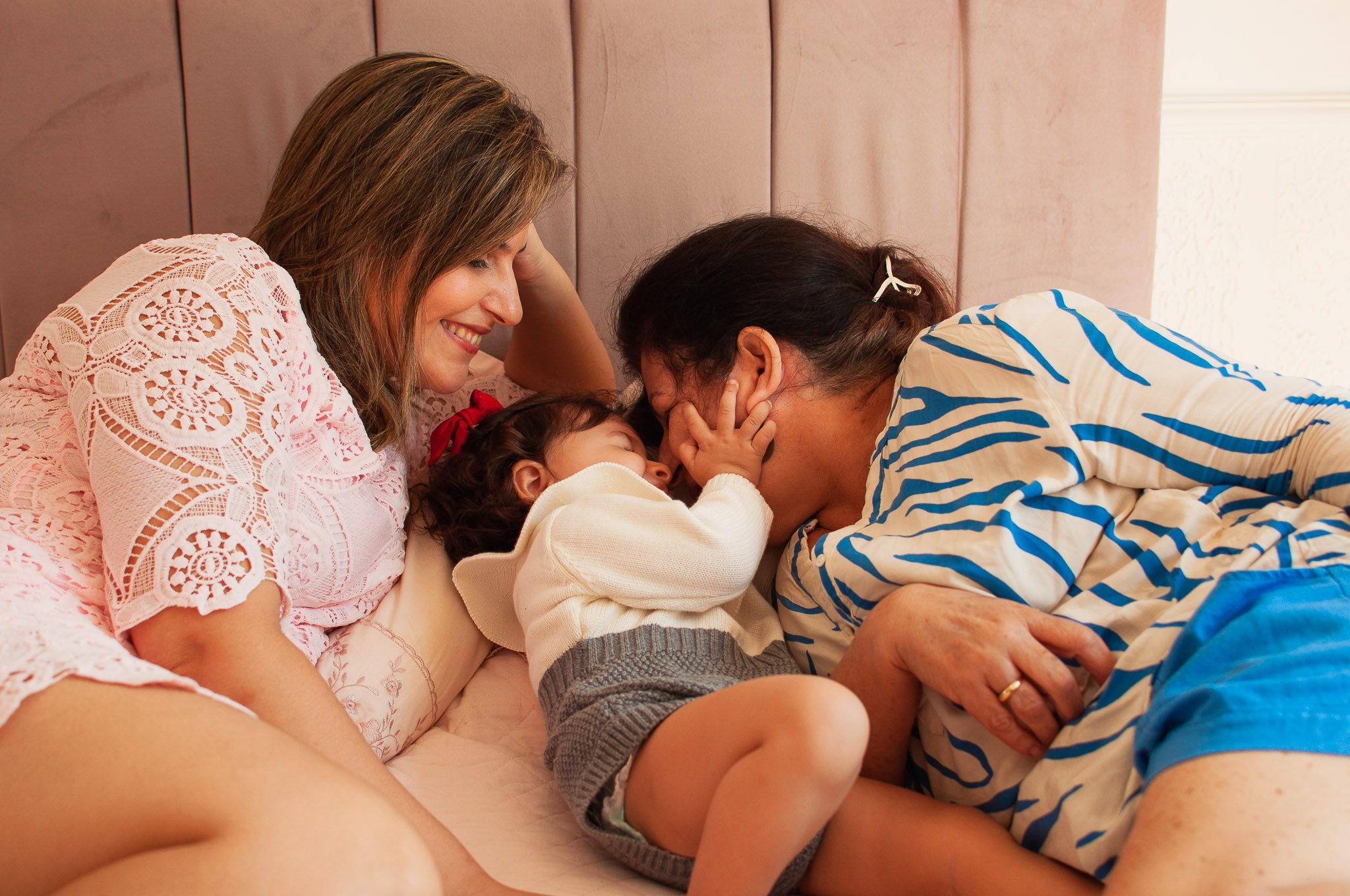 Gabriela e Antonella. Fotografia artistica, corporativa, familia em São Paulo