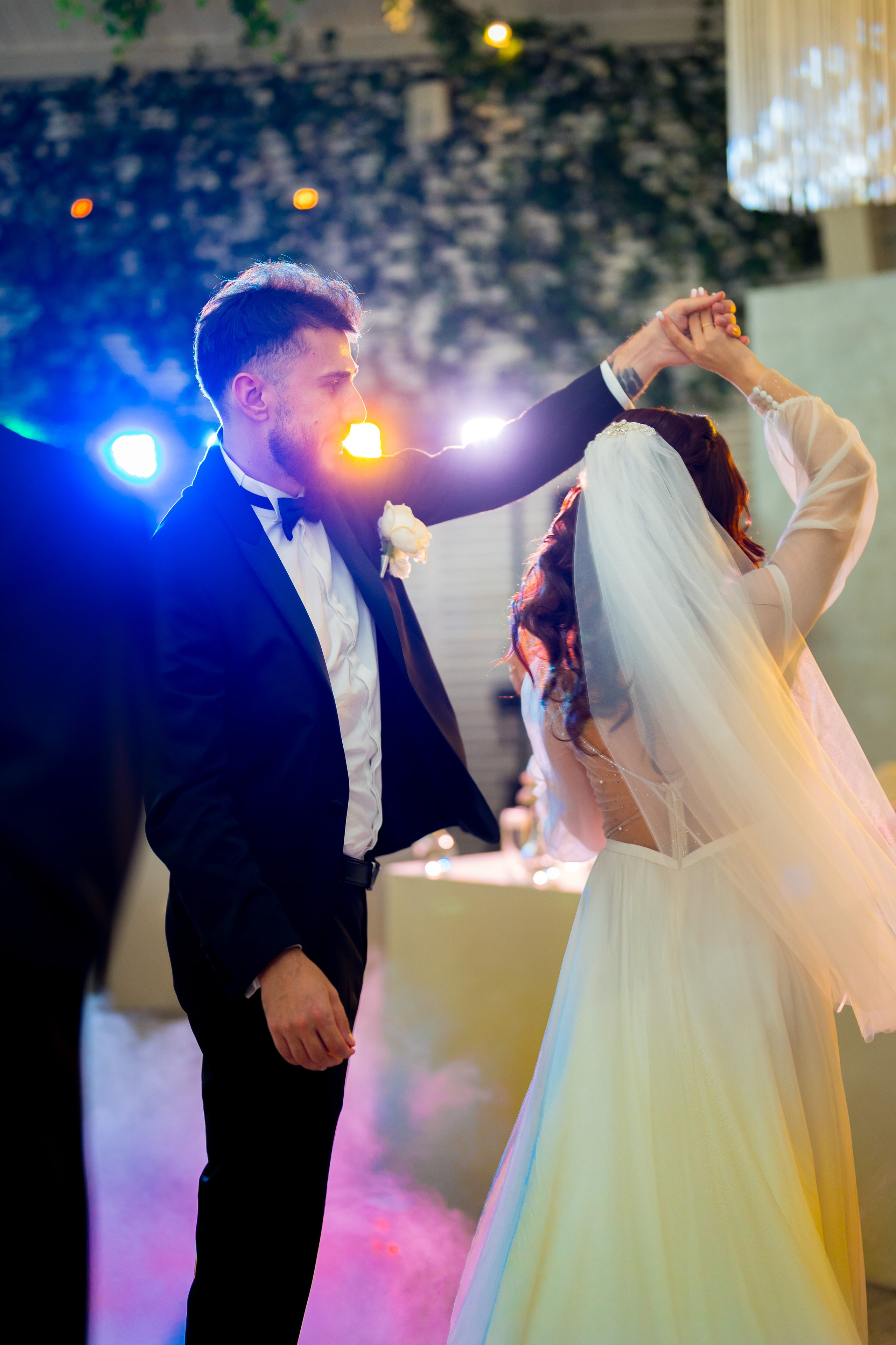 PARTY. Gabriel Florea — Fotograf nuntă București