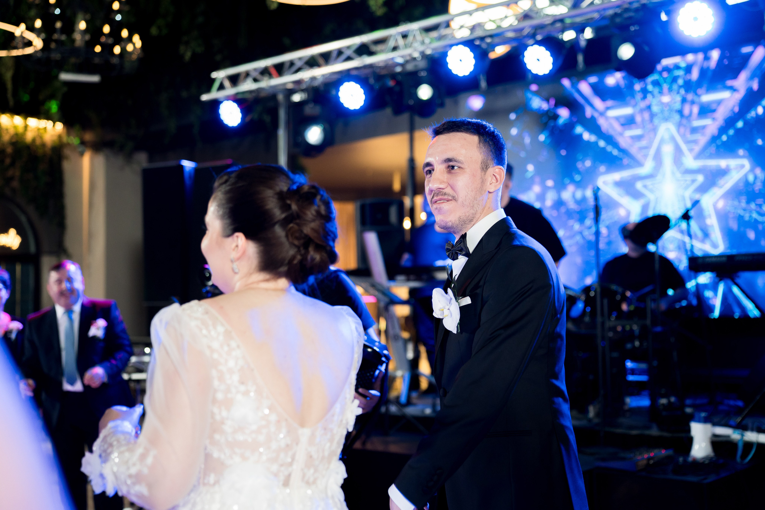 PARTY. Gabriel Florea — Fotograf nuntă București