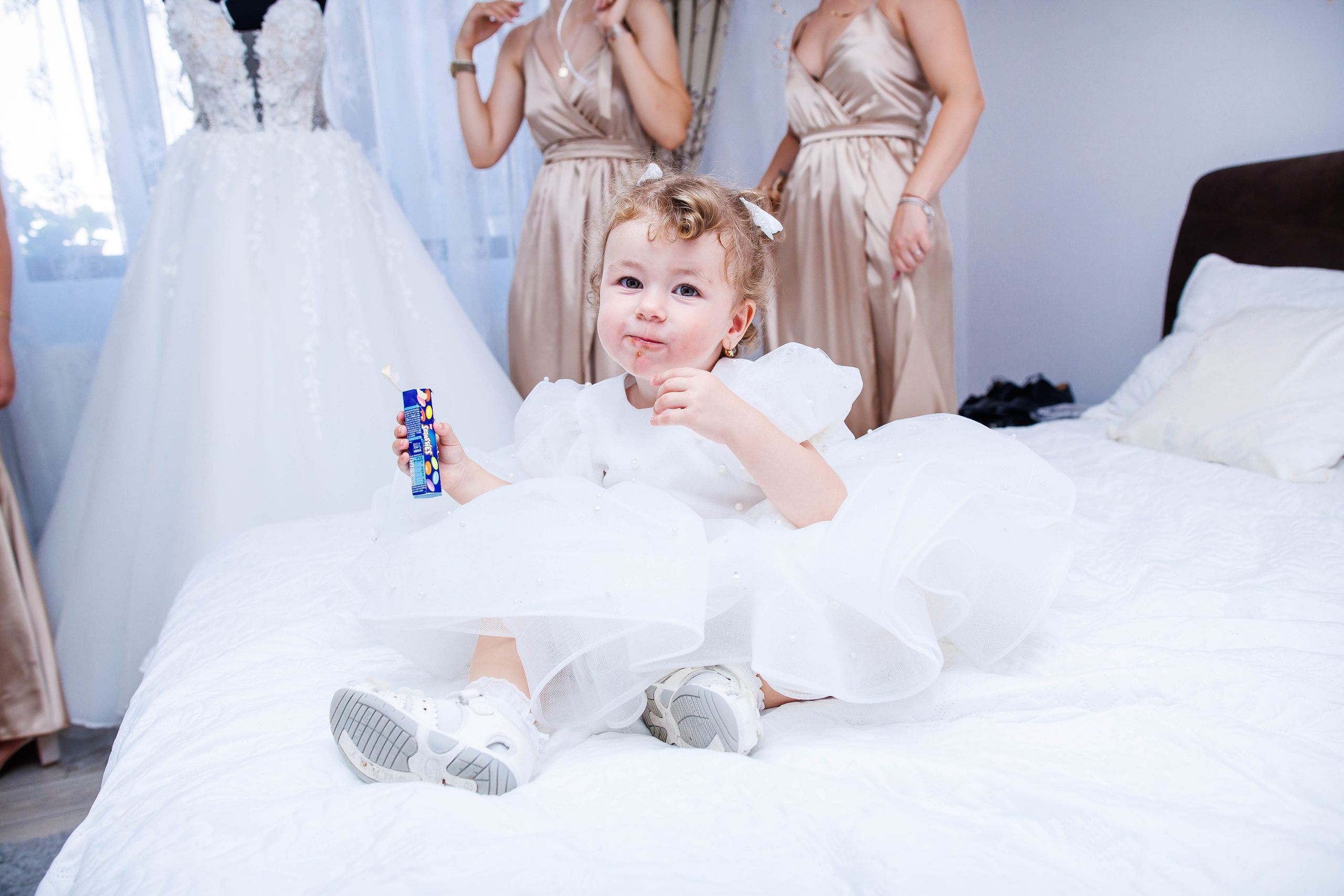 Cadre Interior Miri. Dream Studio Galați – ședințe foto profesionale pentru familie, portrete și evenimente