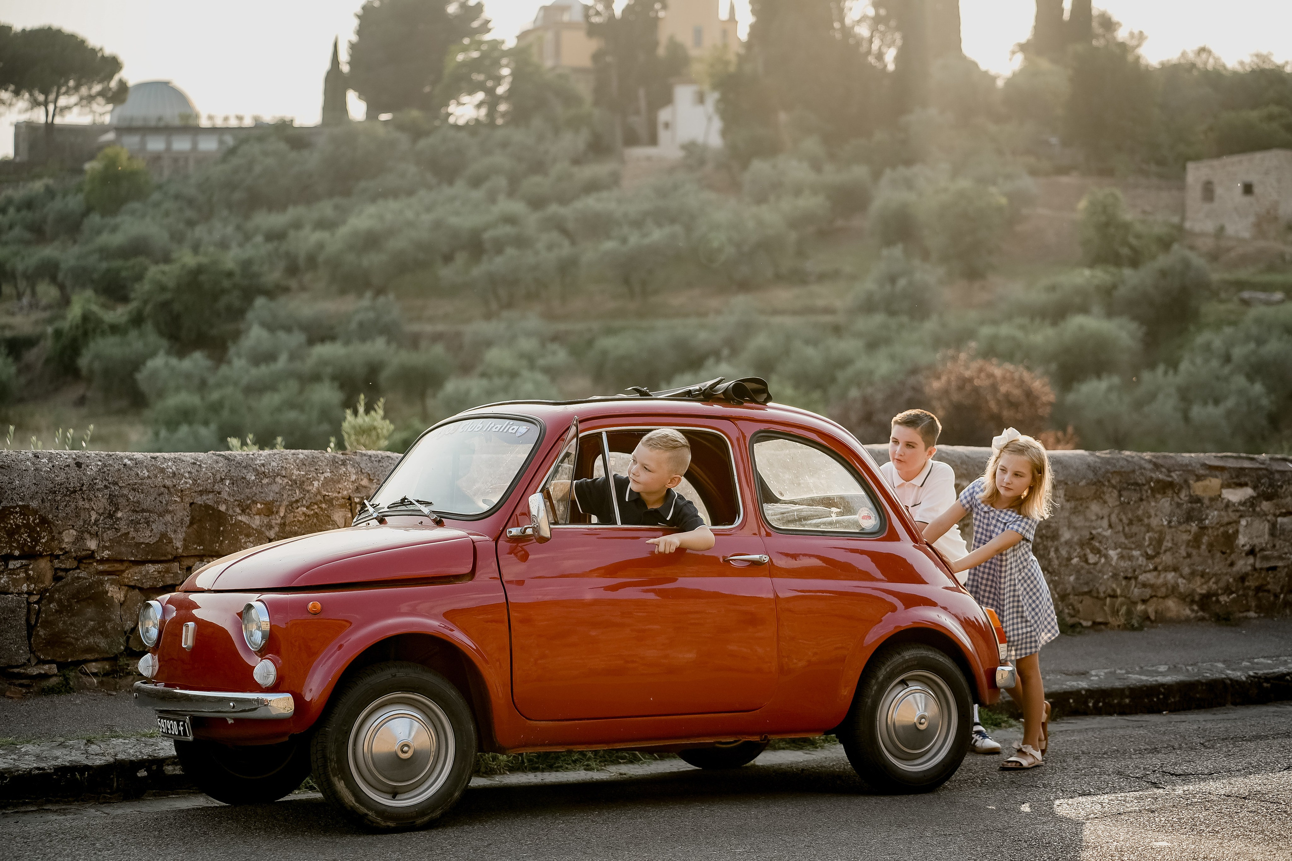 Mandy and Family. Wedding Photographer in Italy