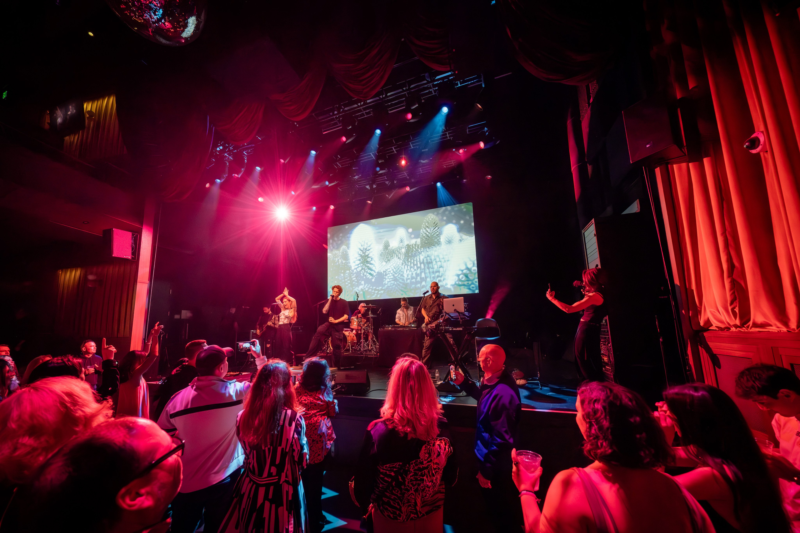 NIKITA PRESNYAKOV. Reportage concert portrait photography in the San Francisco Bay Area