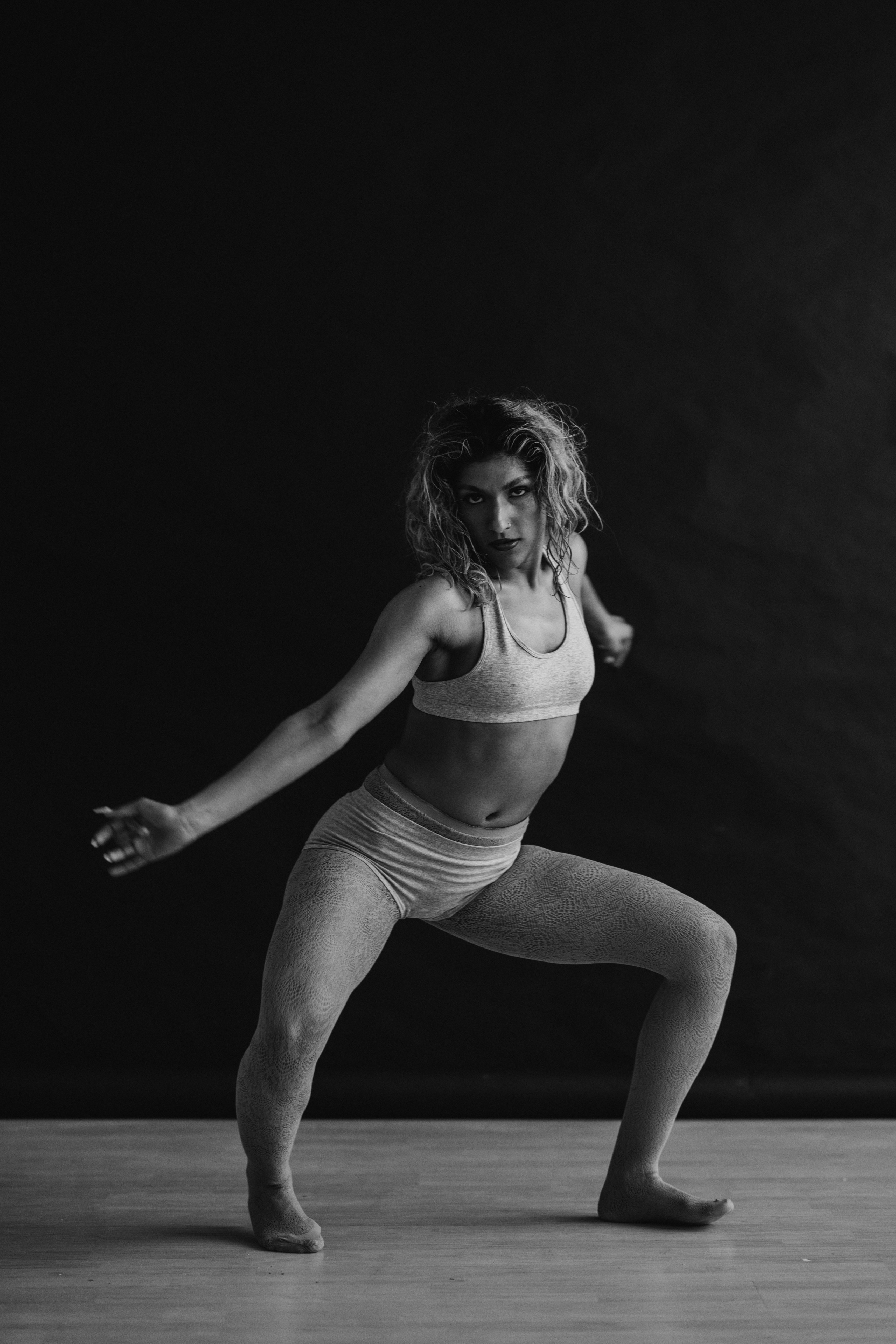 DANCERS. Victoria Olonen – Cinematic Portrait Artist | Helsinki & Europe