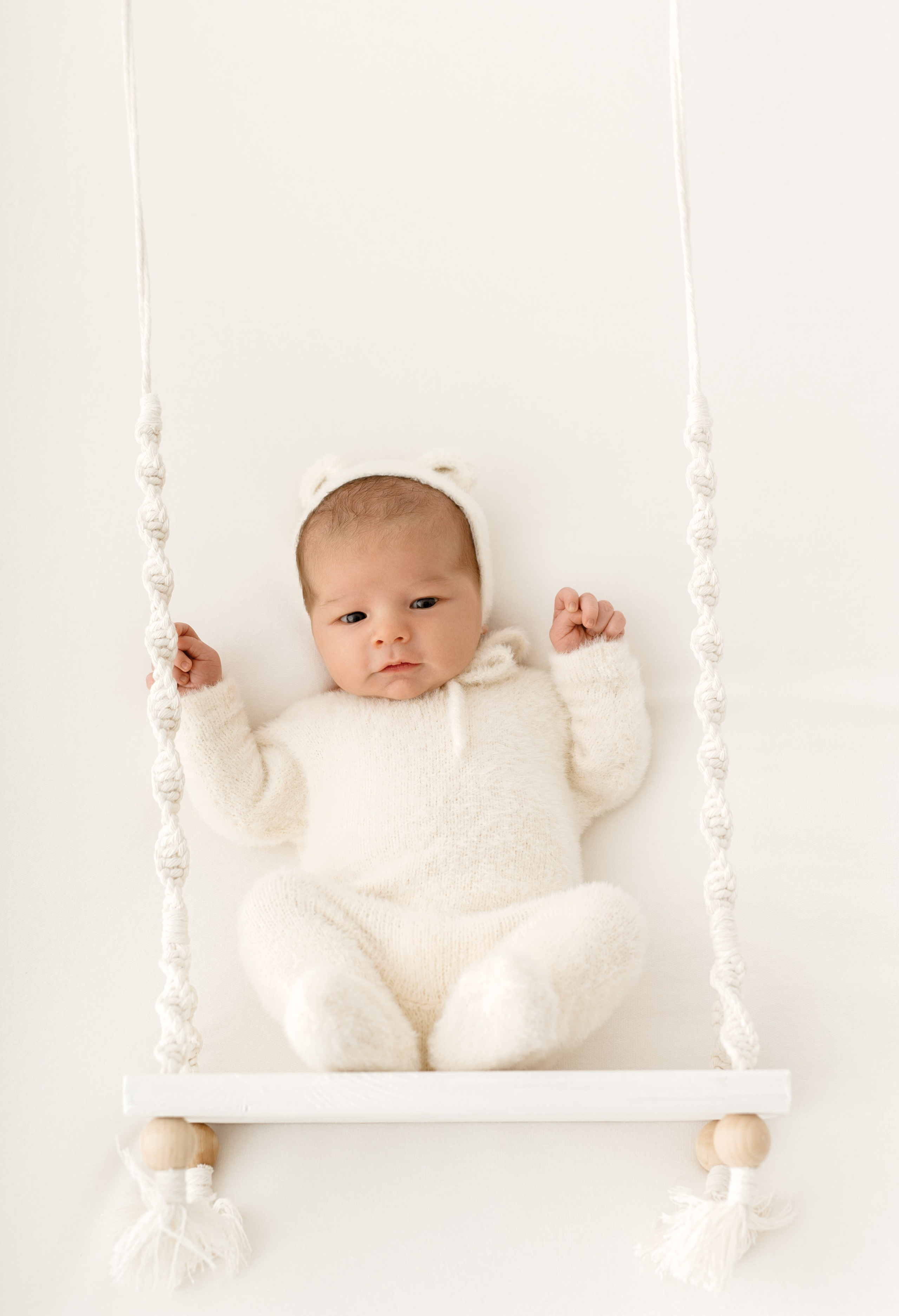 Malutki Szymuś na swojej pierwszej sesji. Fotograf Łódź - sesja ciążowa, noworodkowa, dziecięca. Studio w Łodzi