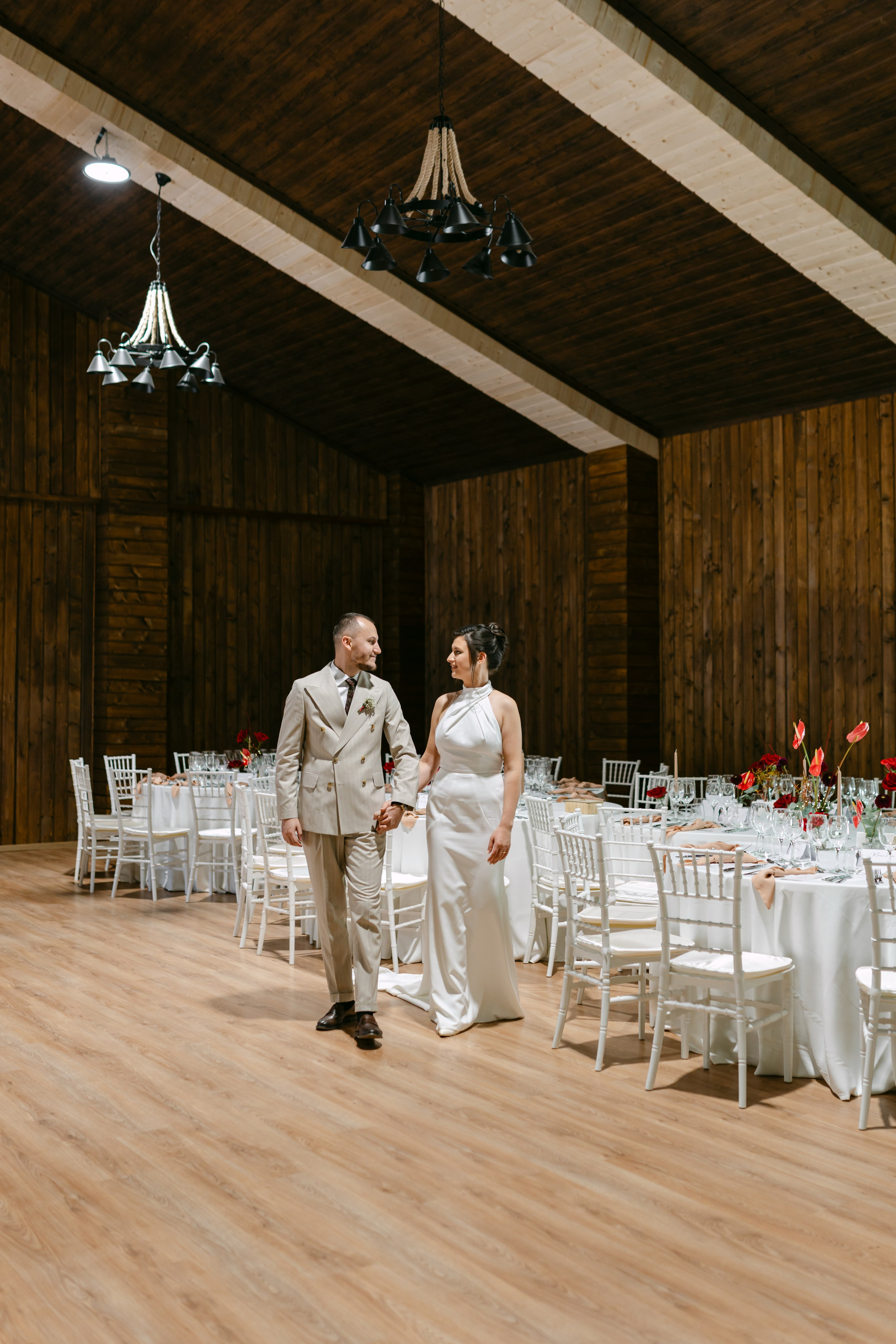 Alex & Corina. Gabrielacojocariu.com