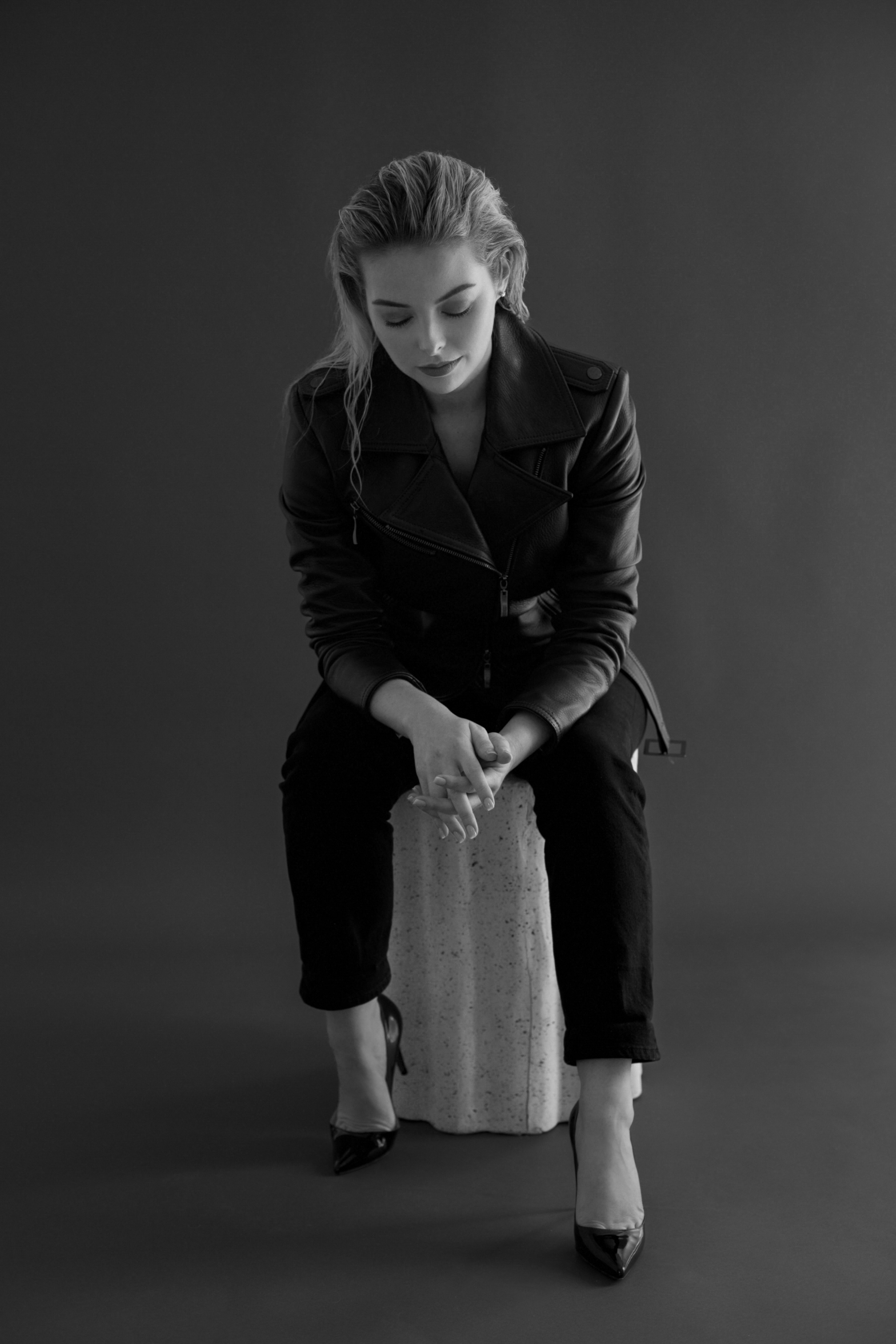 Anna. LAURA ASAN PHOTOGRAPHY