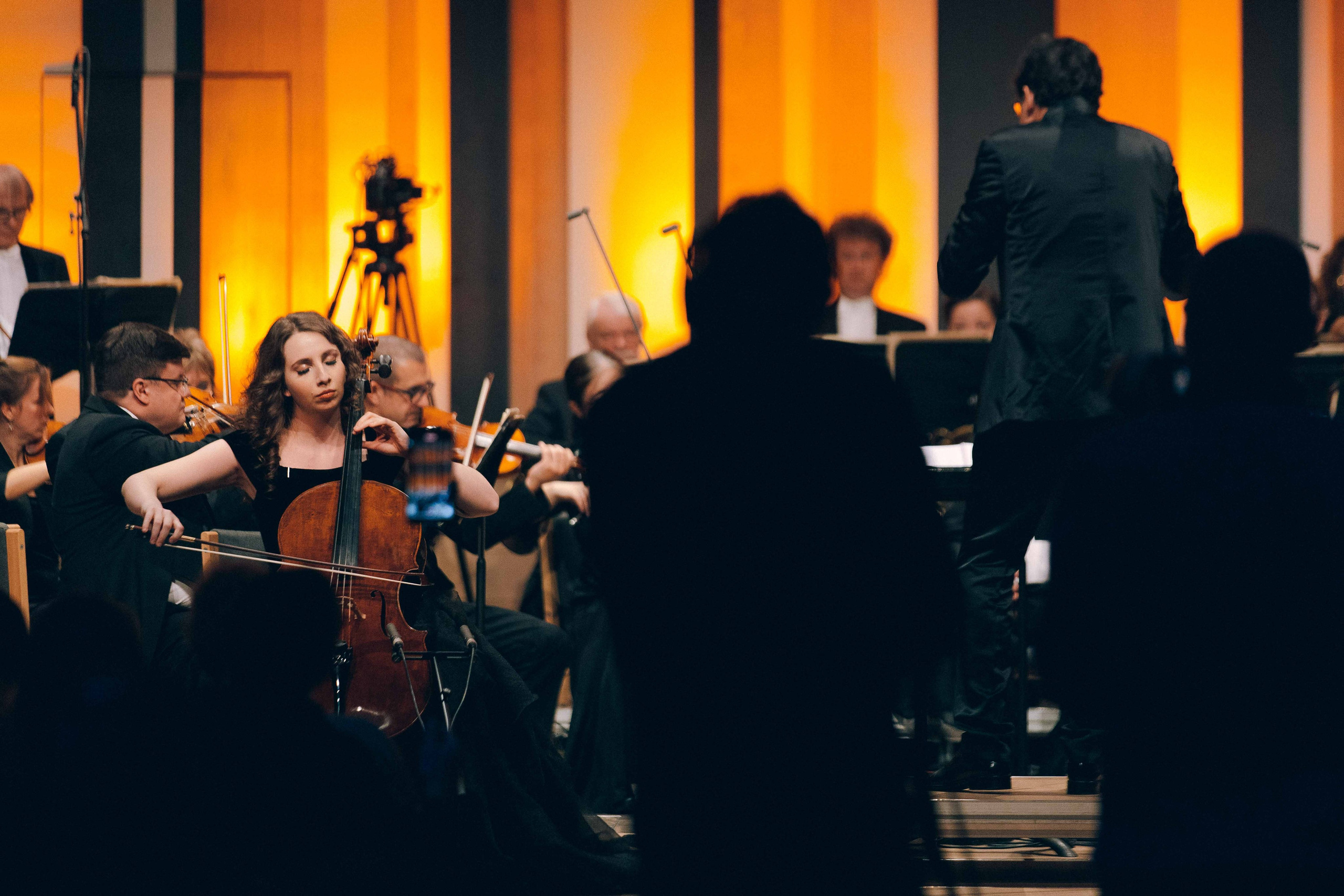 BUDAPEST MUSIC CENTER. Wedding&Event photographer Ismail Rzayev in Baku