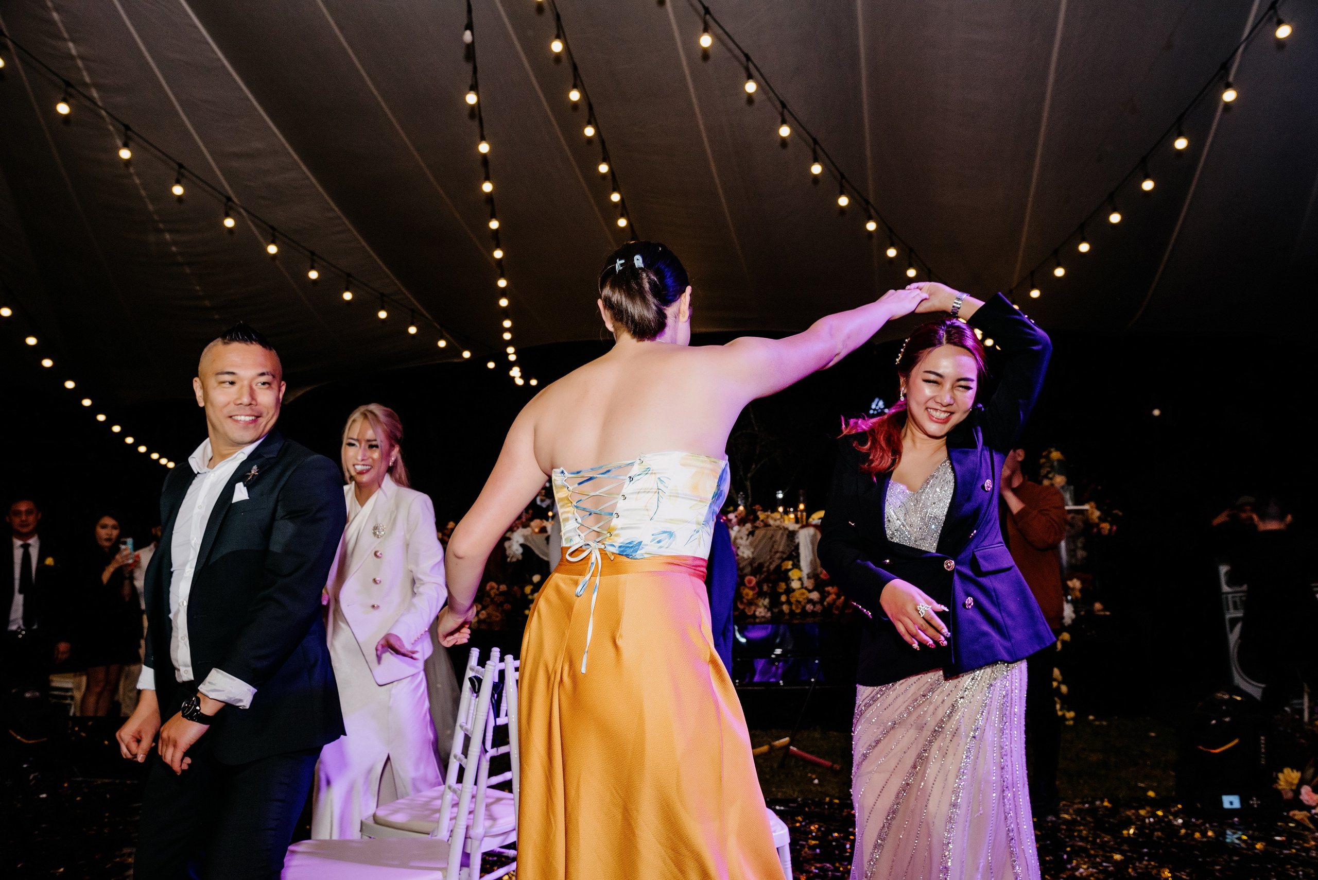 JESSE & MIMI / Destination wedding. Nhiếp ảnh gia đám cưới hàng đầu tại Thành Phố Hồ Chí Minh