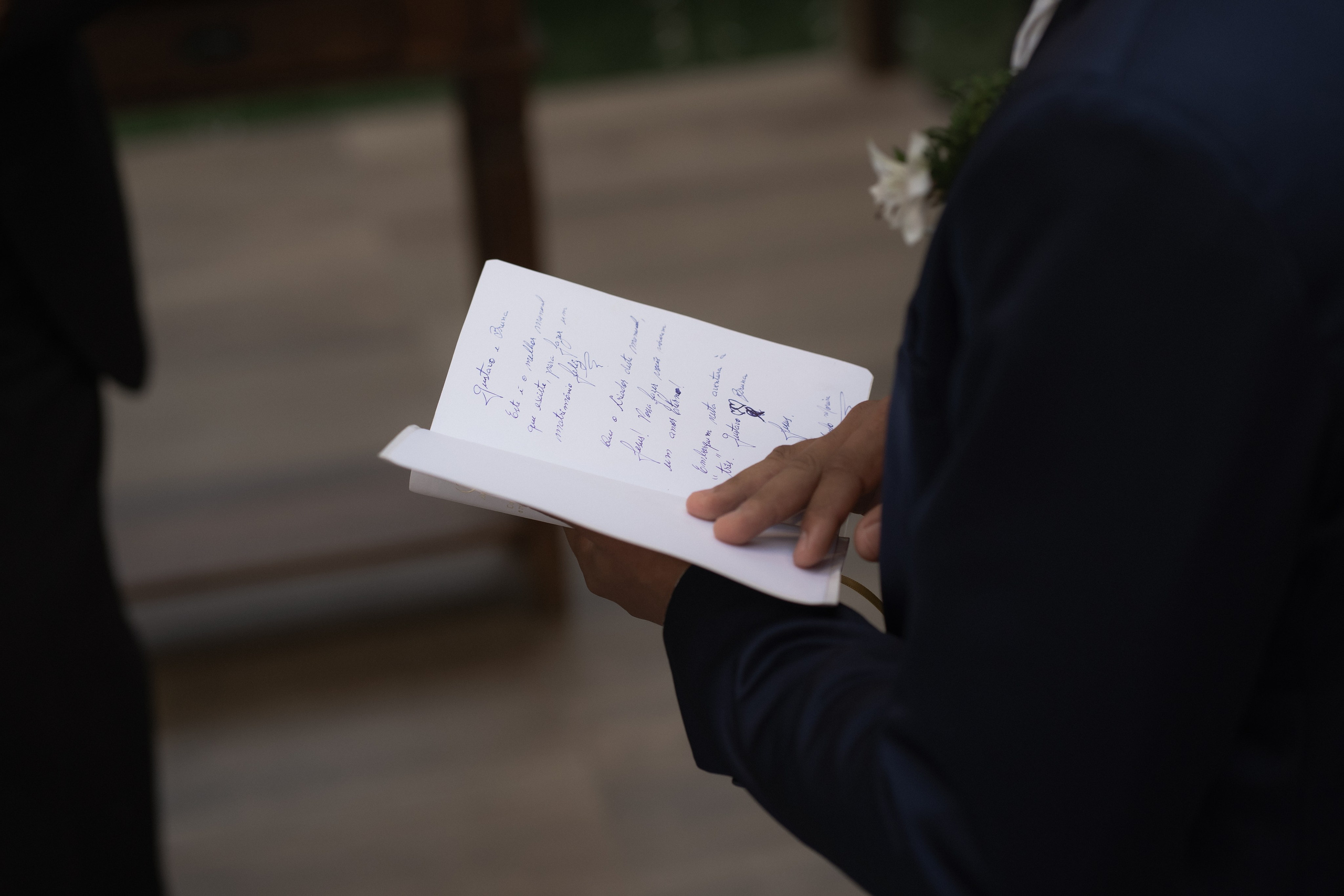 Bruna & Gustavo. Lembrar não é só ver. É sentir de novo