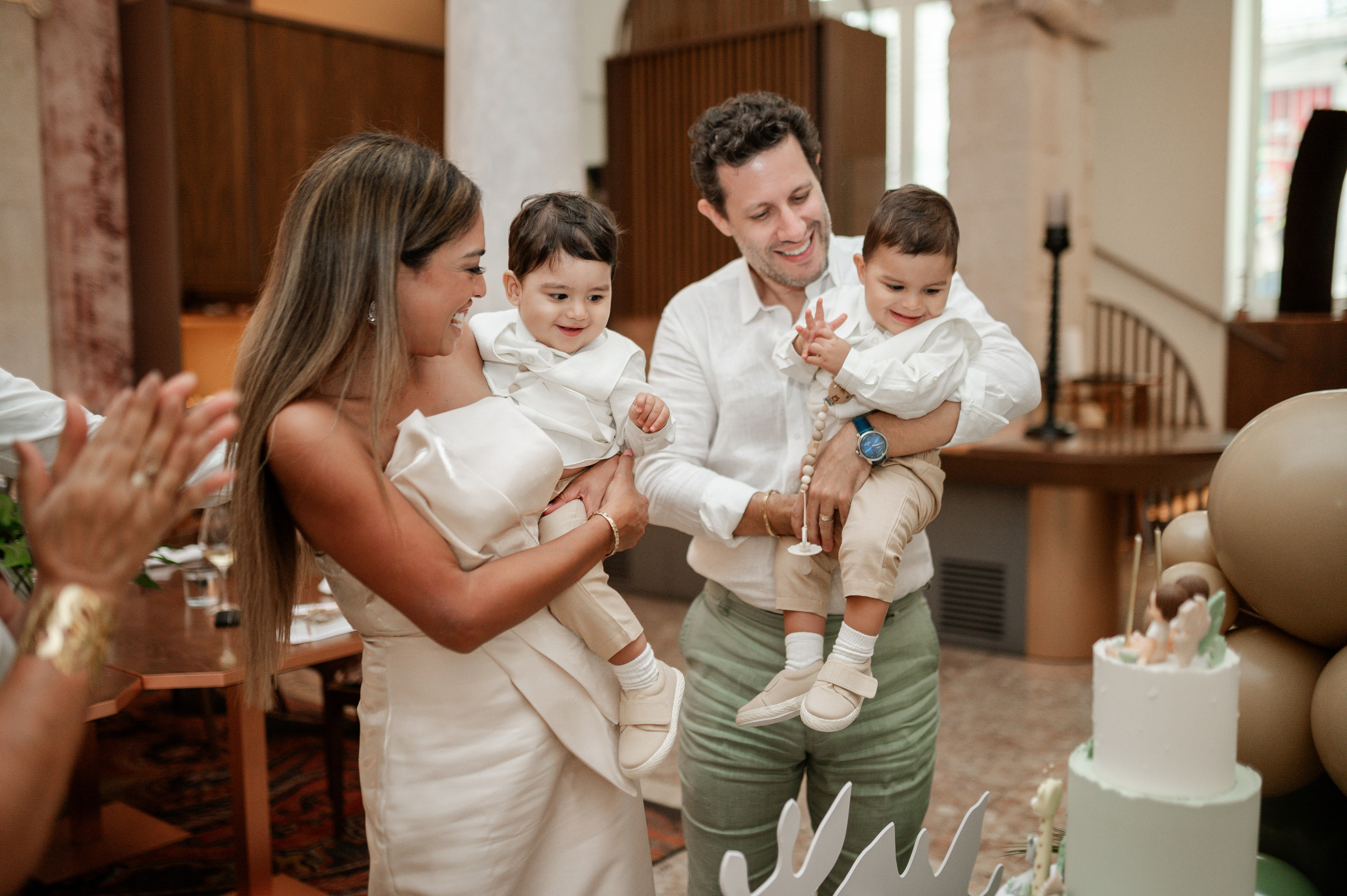 Фотосъёмка крестин — тёплые и значимые моменты. Ваш фотограф в Лиссабоне — Анна Белова