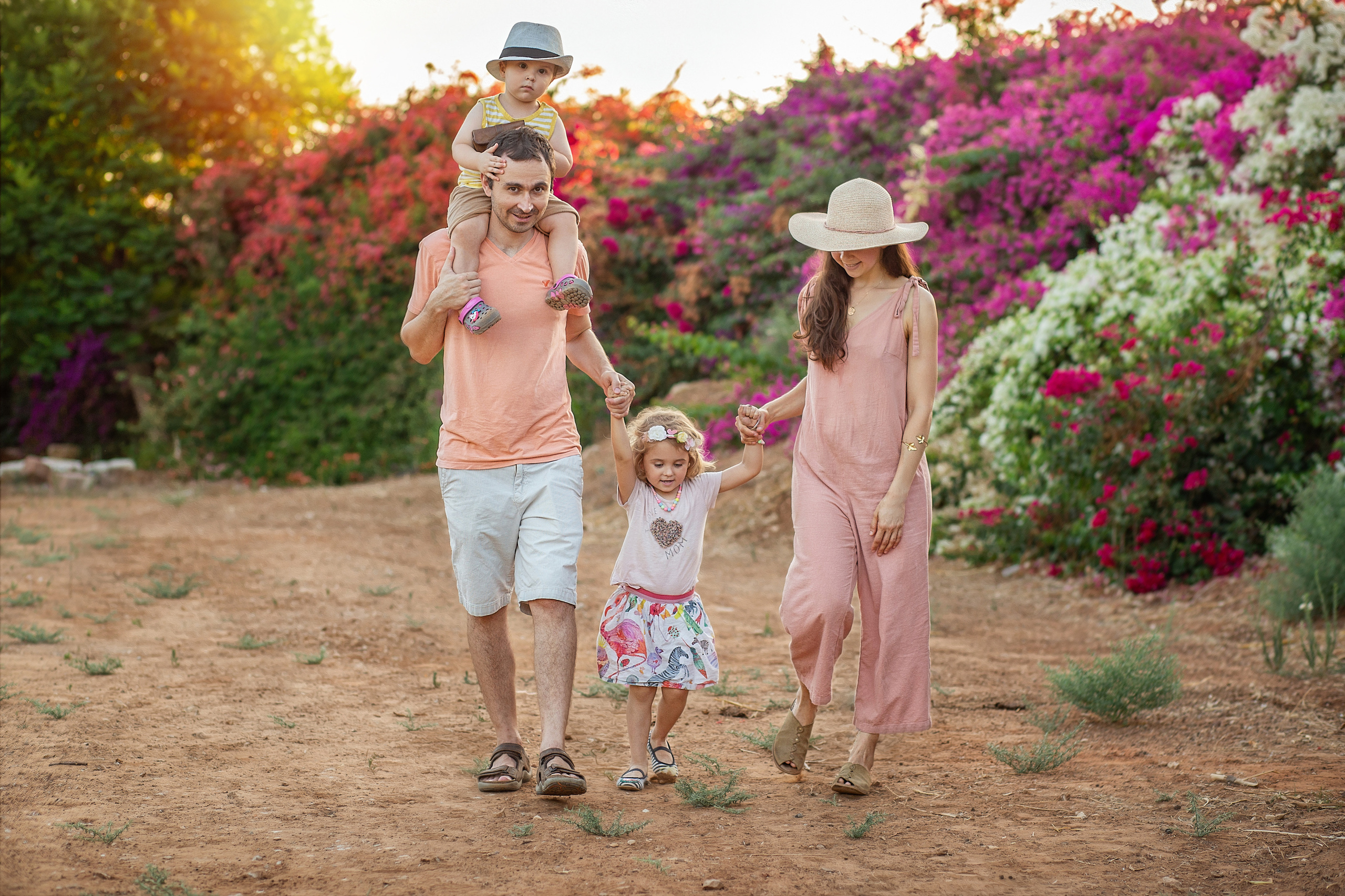 צילומי משפחה. צלמת ילדים, הריון ומשפחה בישראל