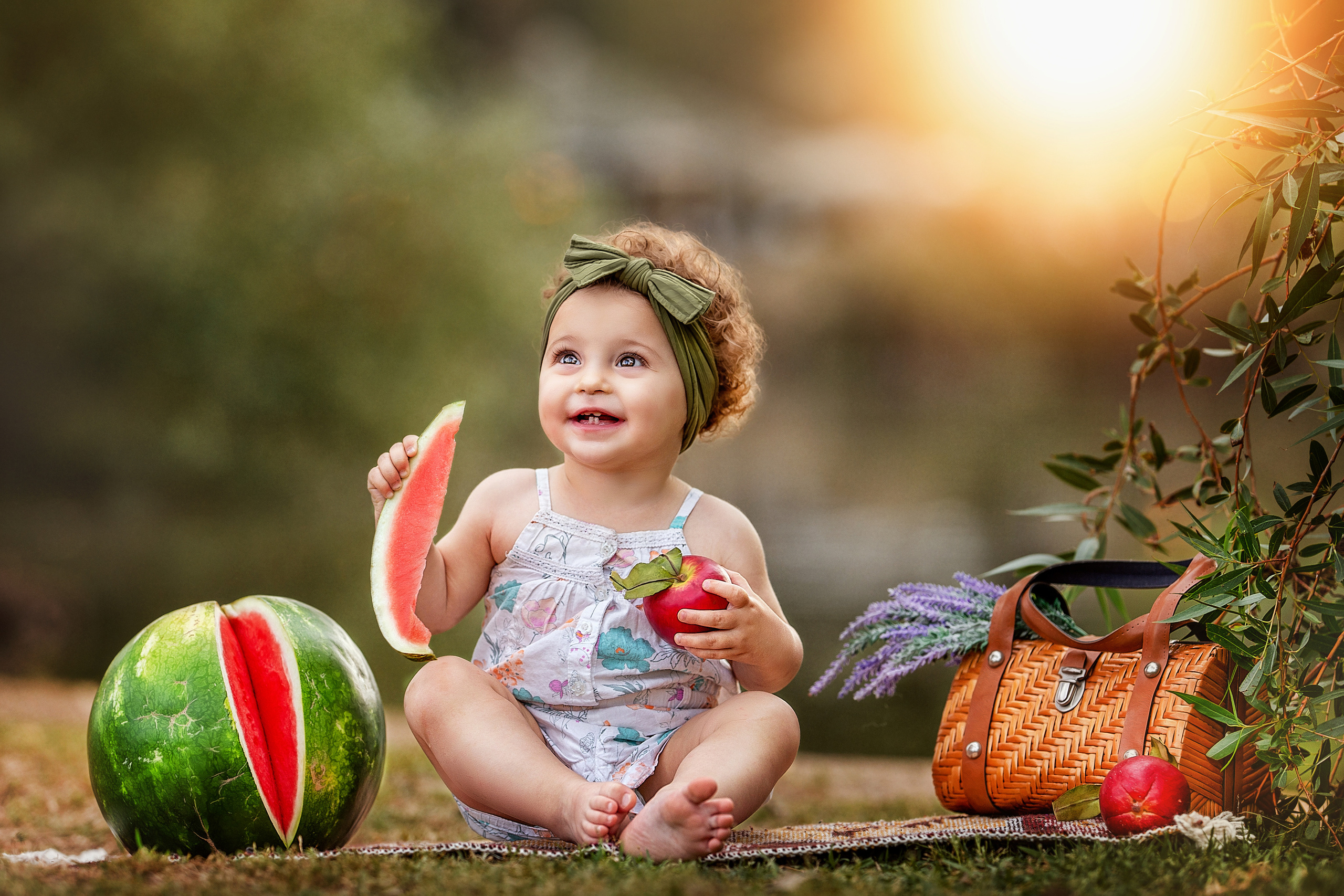 לפני ואחרי עריכה אומנותית. צלמת ילדים, הריון ומשפחה בישראל