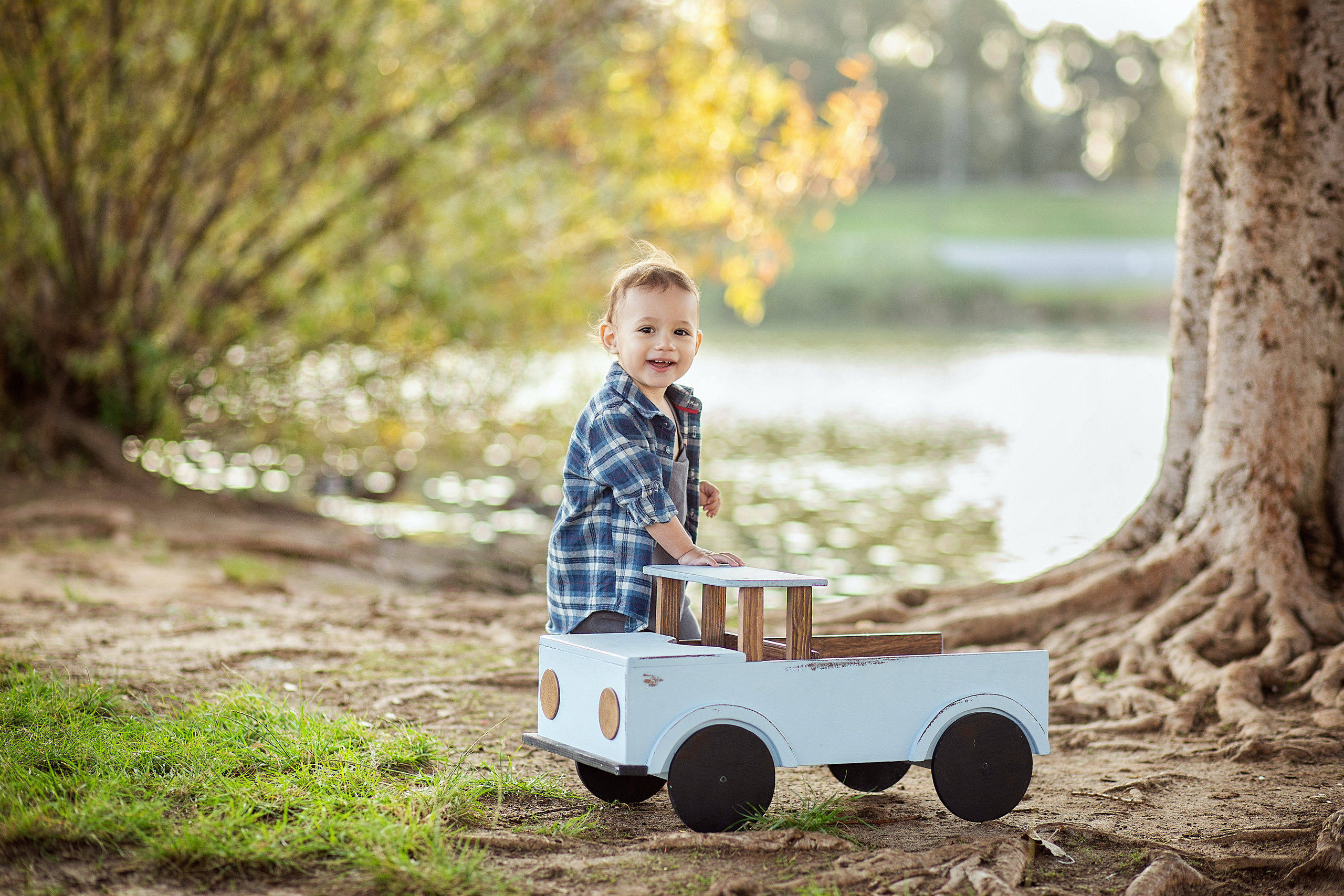 צילומי גיל שנה. צלמת ילדים, הריון ומשפחה בישראל