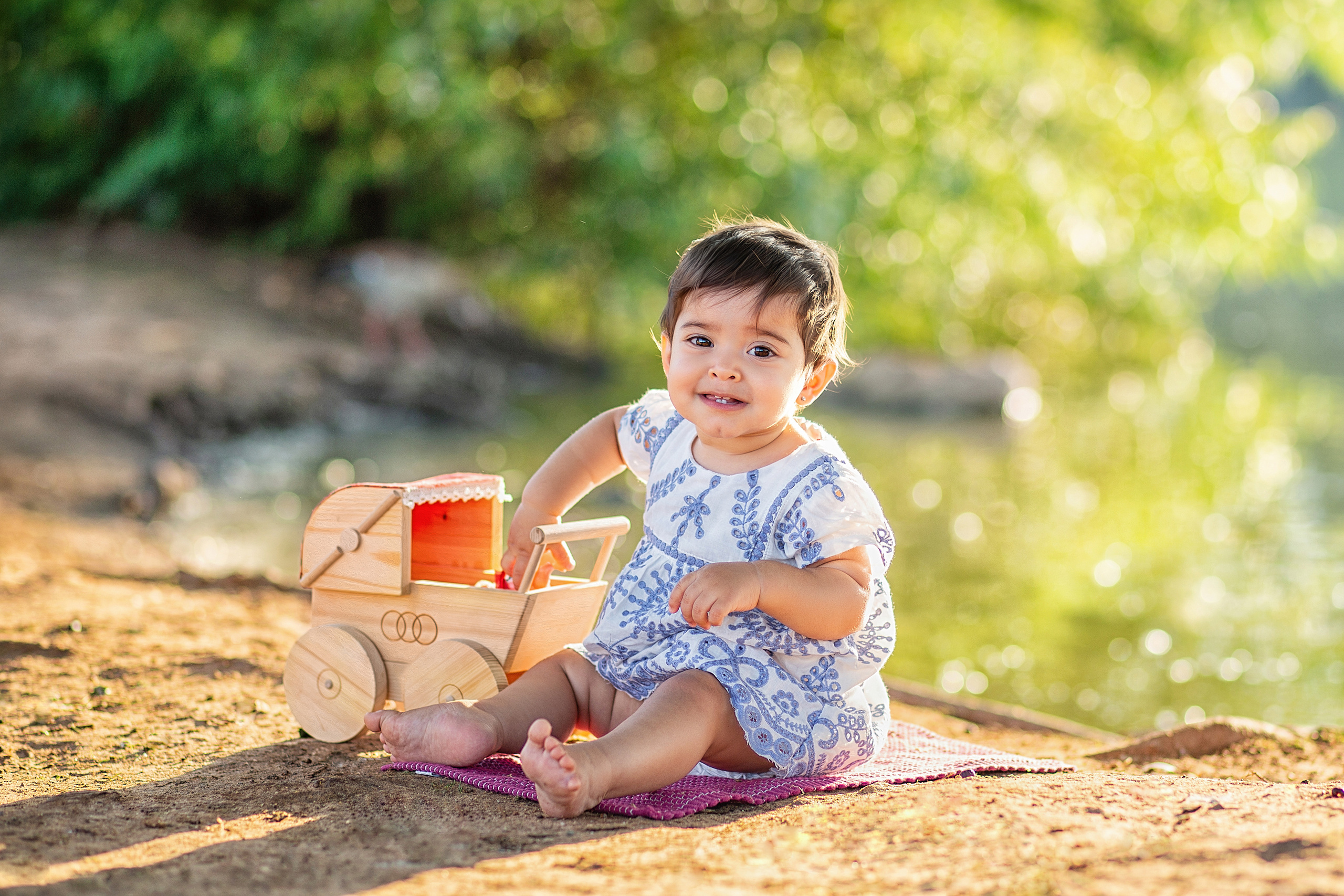 צילומי גיל שנה. צלמת ילדים, הריון ומשפחה בישראל
