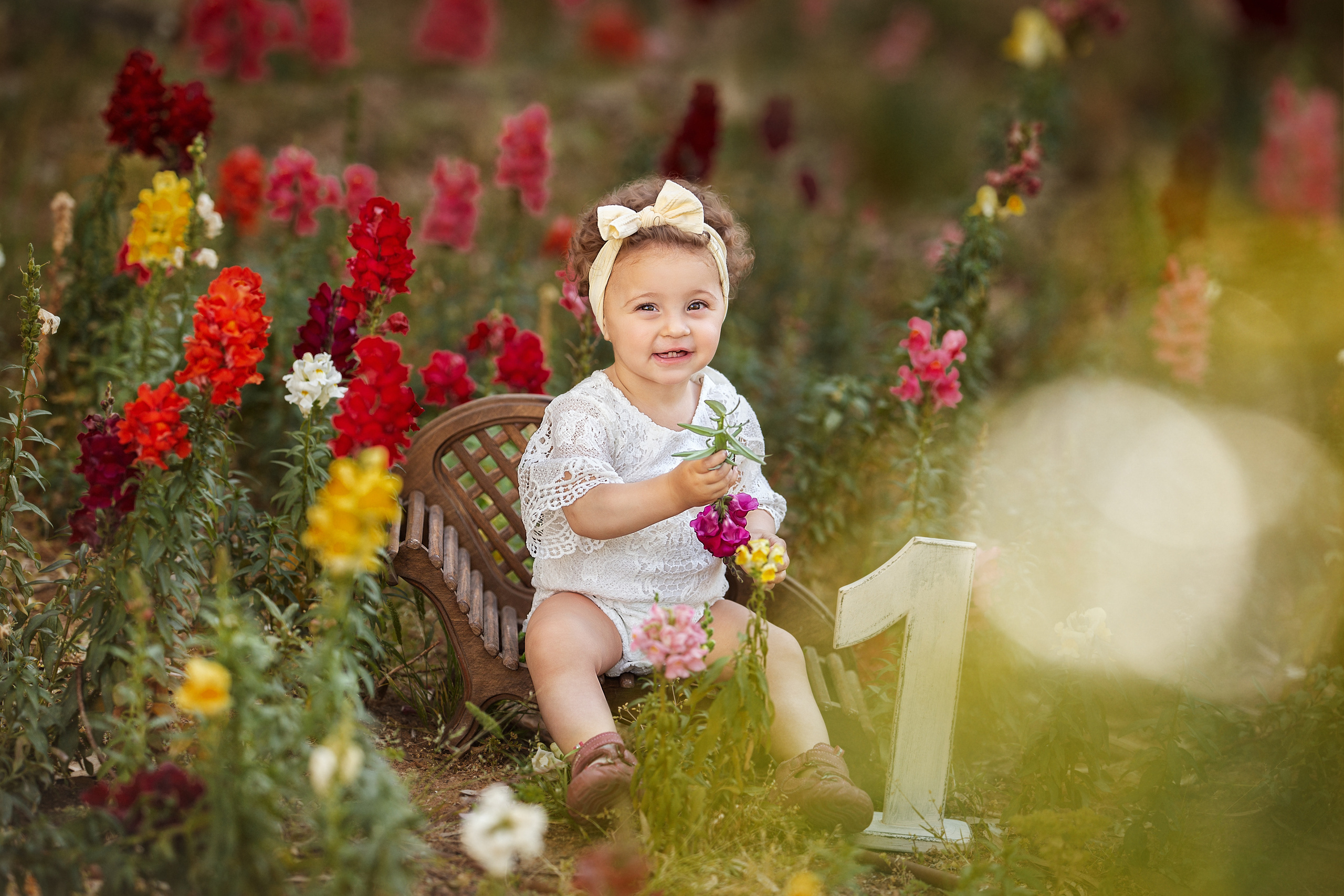 צילומי גיל שנה. צלמת ילדים, הריון ומשפחה בישראל