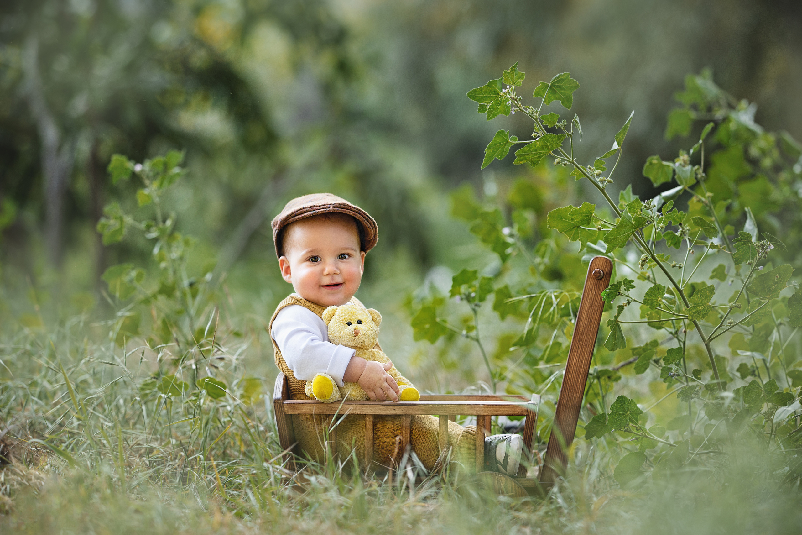 צילומי גיל שנה. צלמת ילדים, הריון ומשפחה בישראל