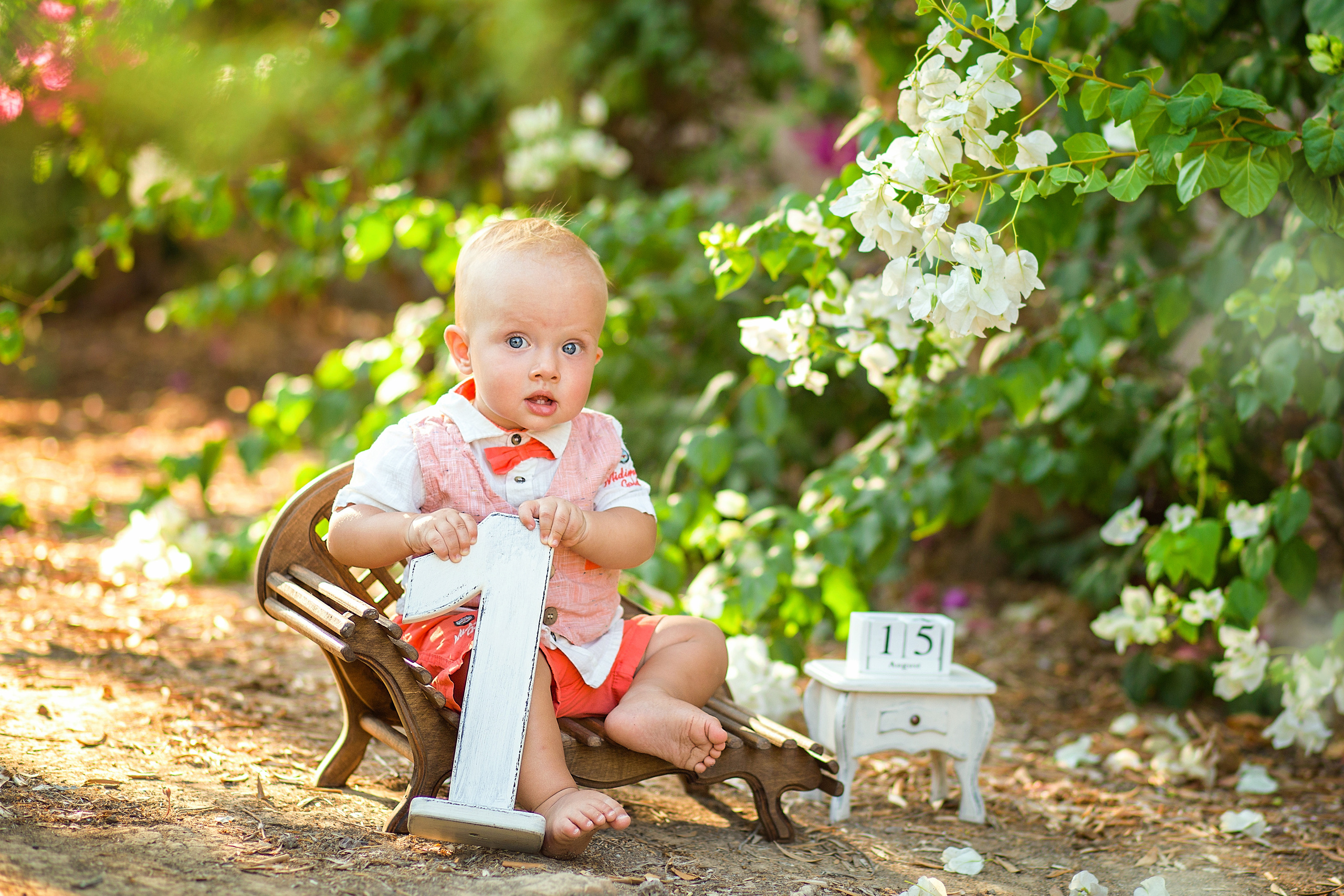 צילומי גיל שנה. צלמת ילדים, הריון ומשפחה בישראל