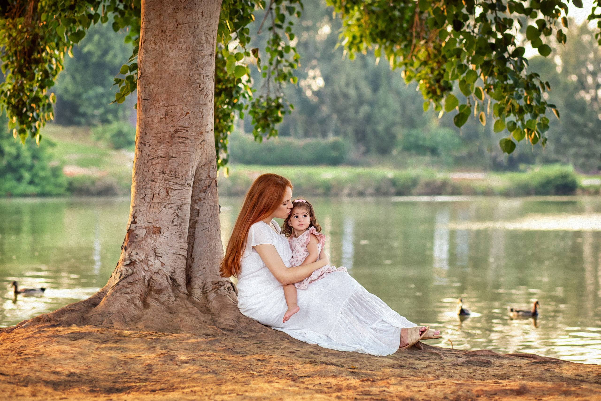 לפני ואחרי עריכה אומנותית. צלמת ילדים, הריון ומשפחה בישראל