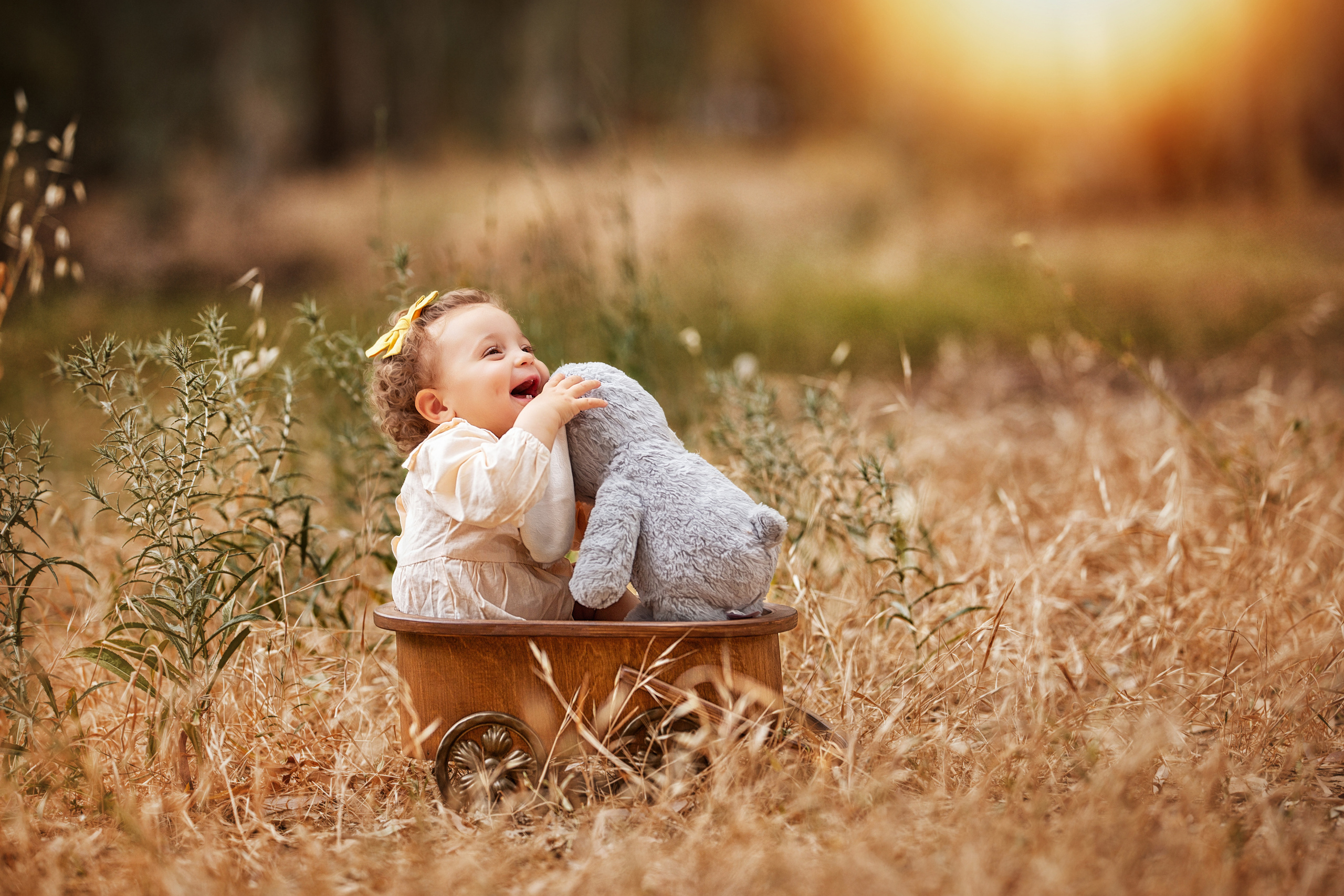 צילומי גיל שנה. צלמת ילדים, הריון ומשפחה בישראל