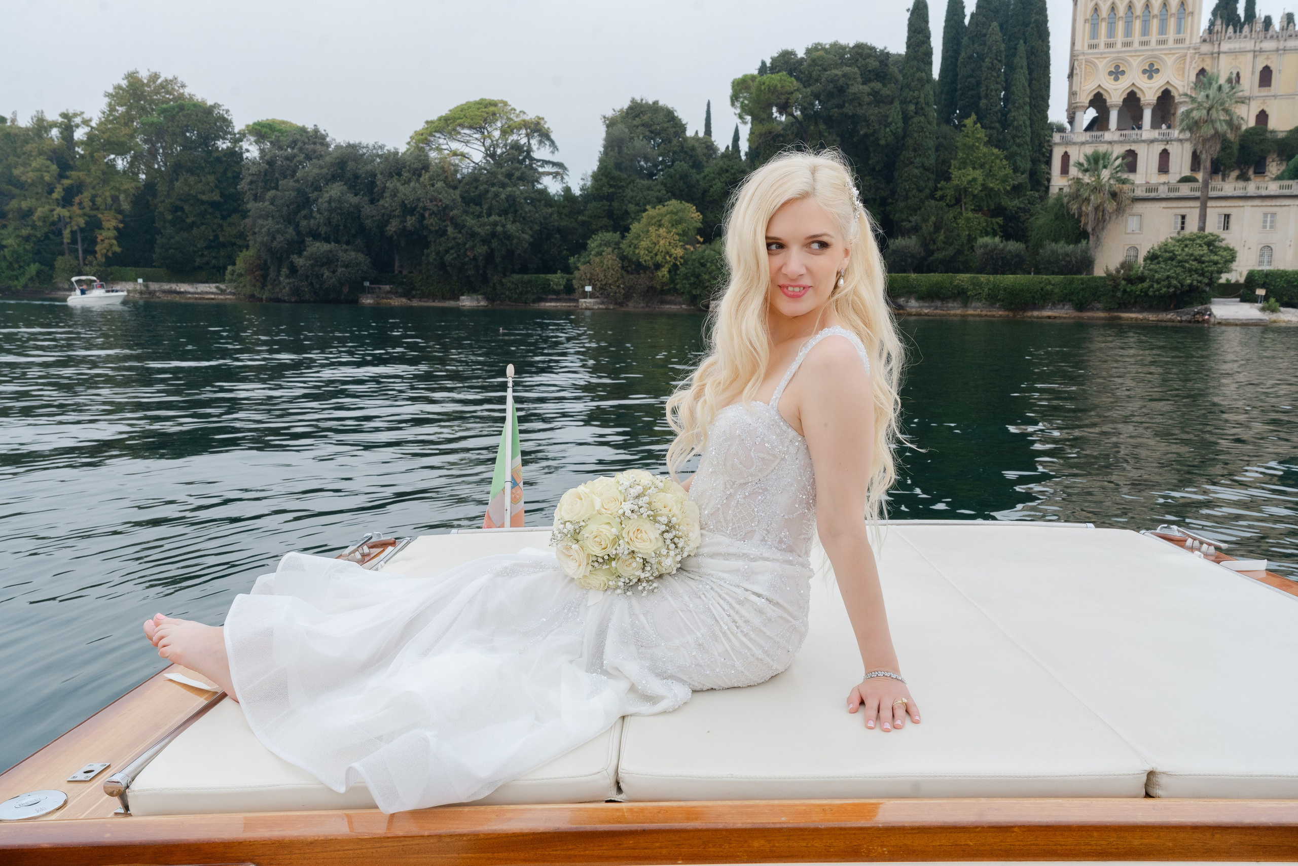 LINDSEY AND ROBERT _LAKE GARDA. PHOTOGRAPHER IN ITALY