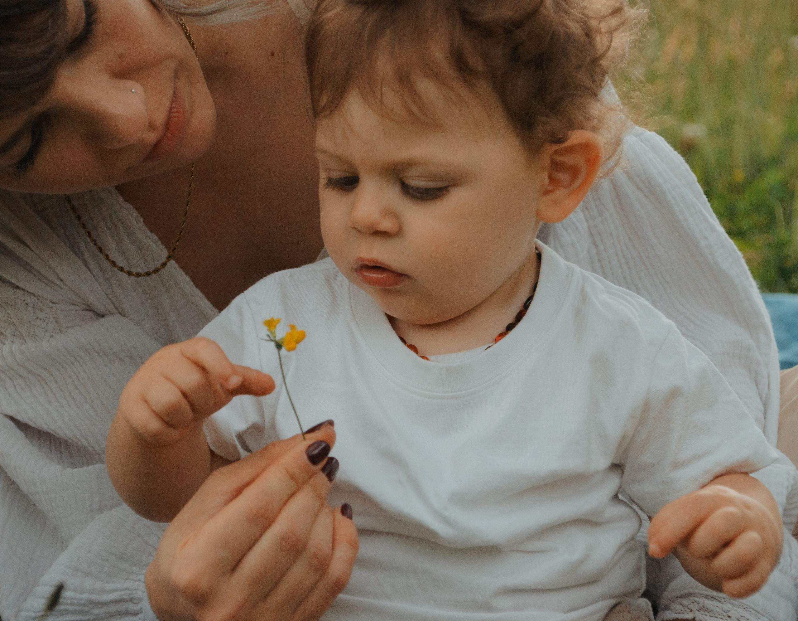 Best moment. Curiosity. Genuine pose. Private photoshooting