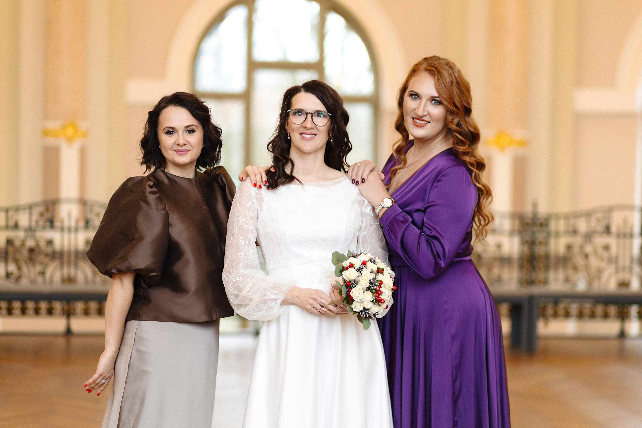 Зимняя свадебная фотосессия в музее искусств. Евгений Тимофеев | Свадебный и контент-фотограф и видеограф в Риге