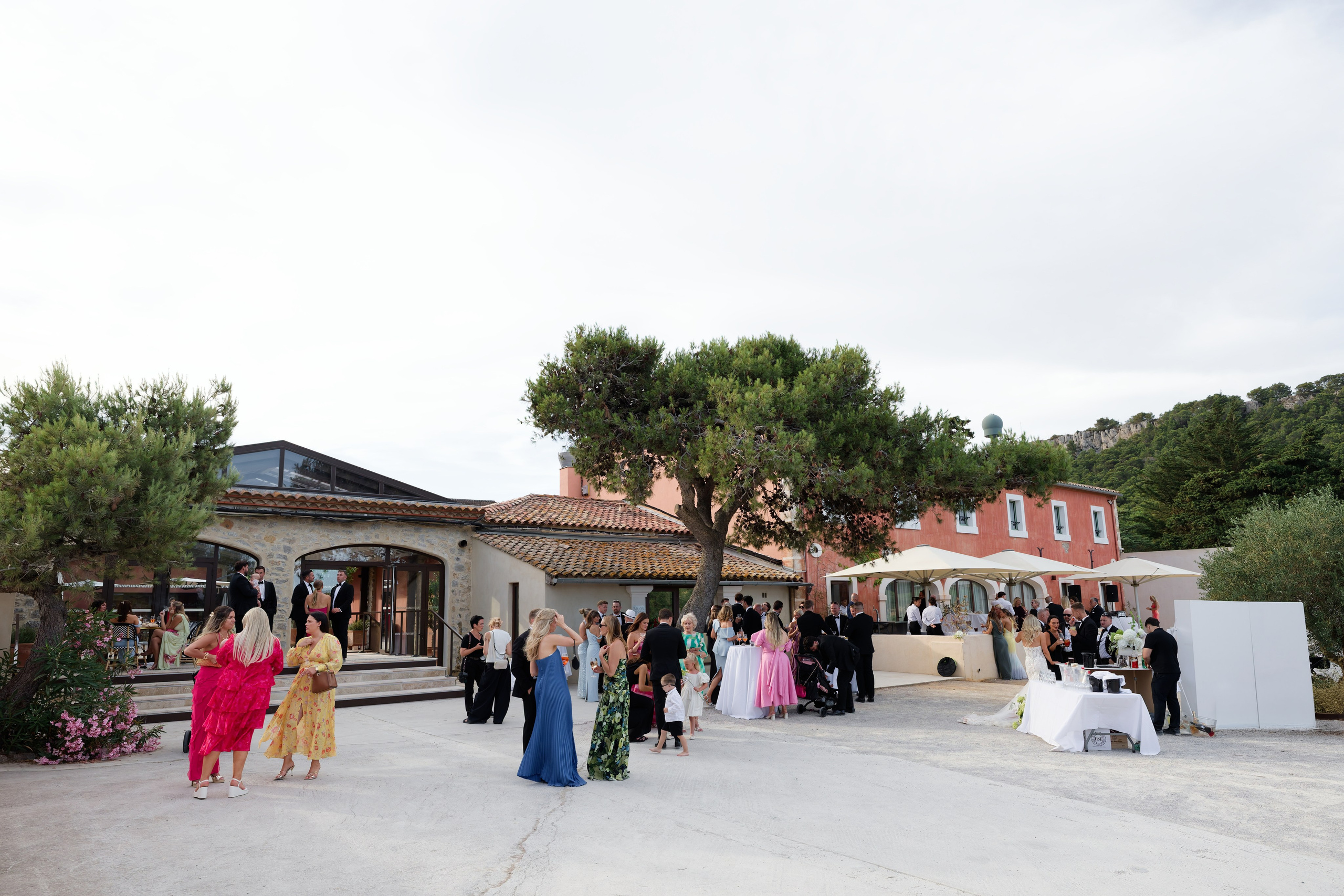 Wedding at Château L’Hospitalet in Narbonne, France. Destination Wedding Photographer — Nikita Burtsev