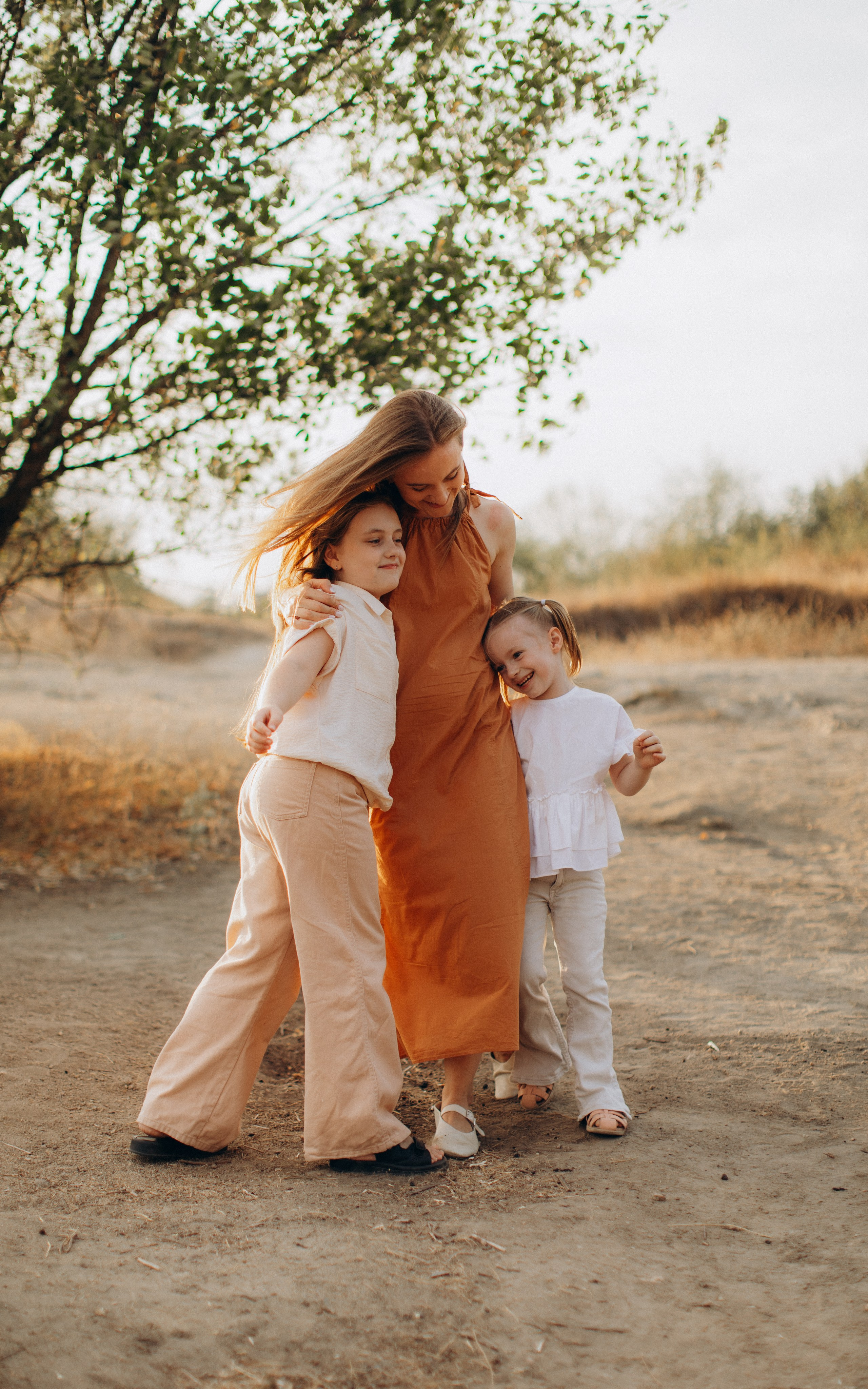 Ніколь Полінка Зіна Олександр. Сімейний фотограф Світлана Садовнікова