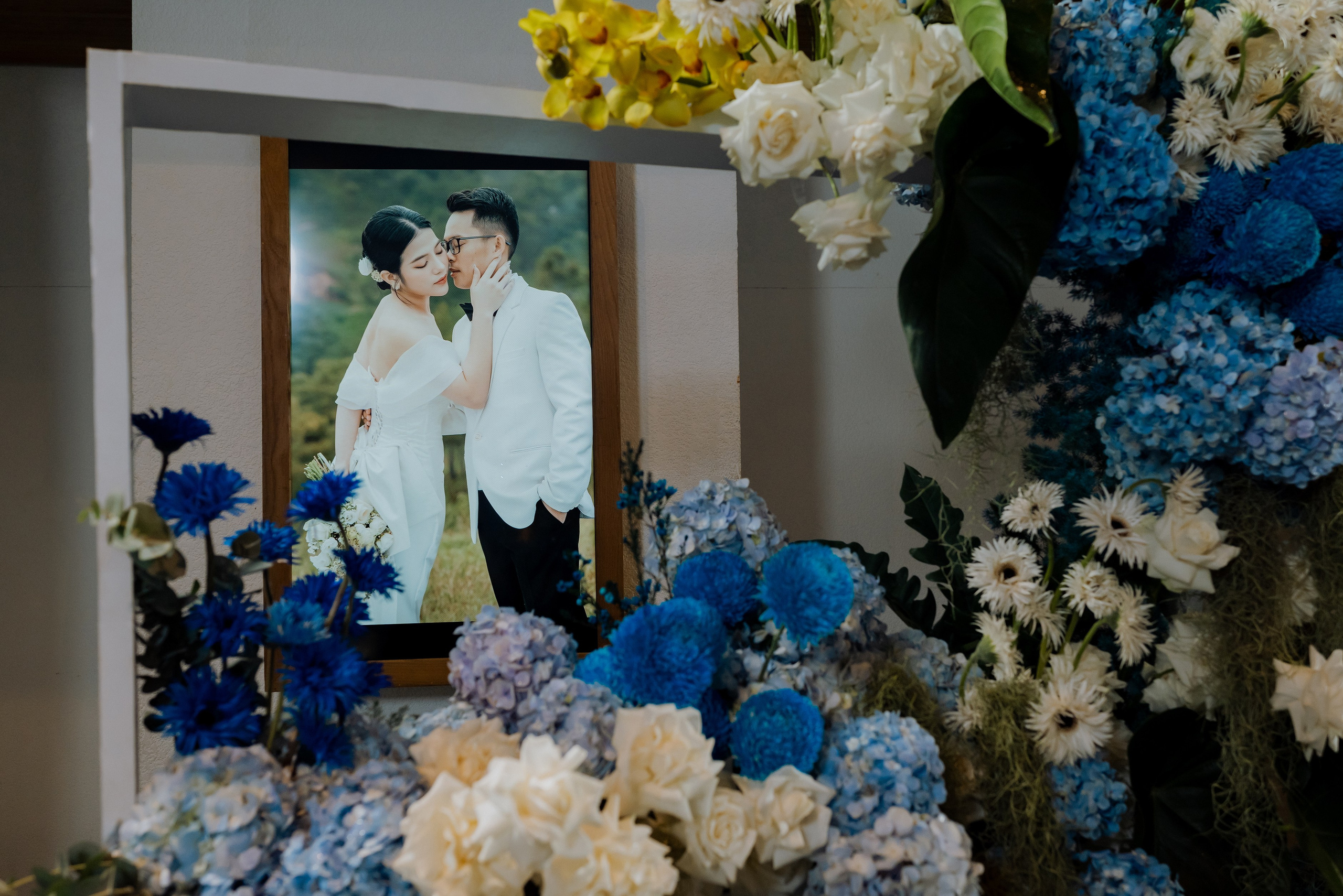 THANH THUÝ & TRỌNG KỶ. Nhiếp ảnh gia đám cưới hàng đầu tại Thành Phố Hồ Chí Minh