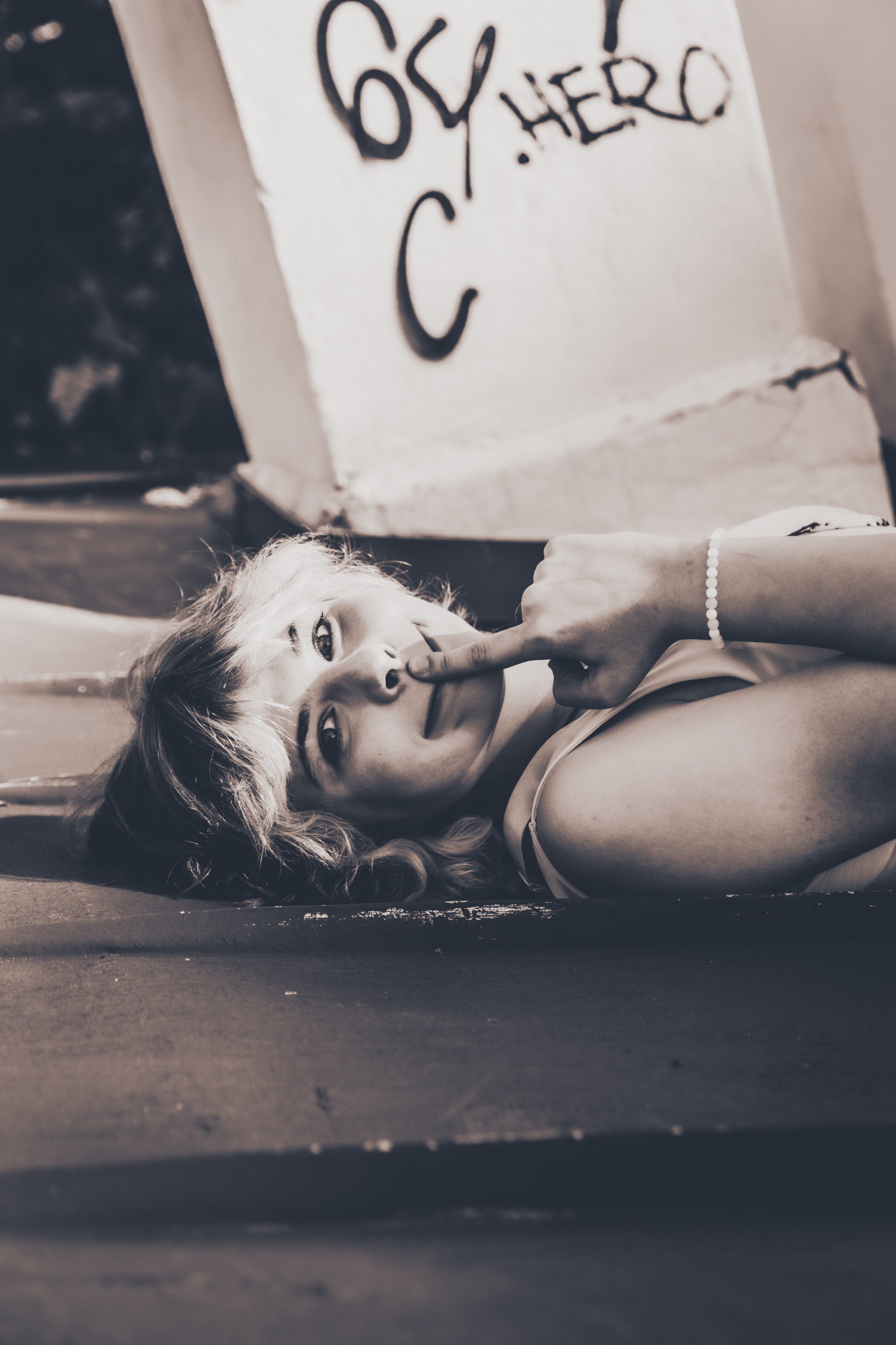 Lahe graatsia (Sonja). Nebula 25 — Fotod teie hingele