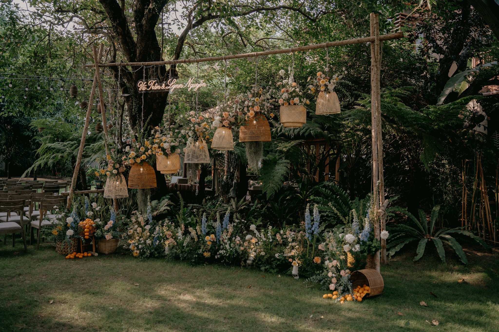 VU & LINH. WEDDING PHOTOGRAPHER IN VIETNAM