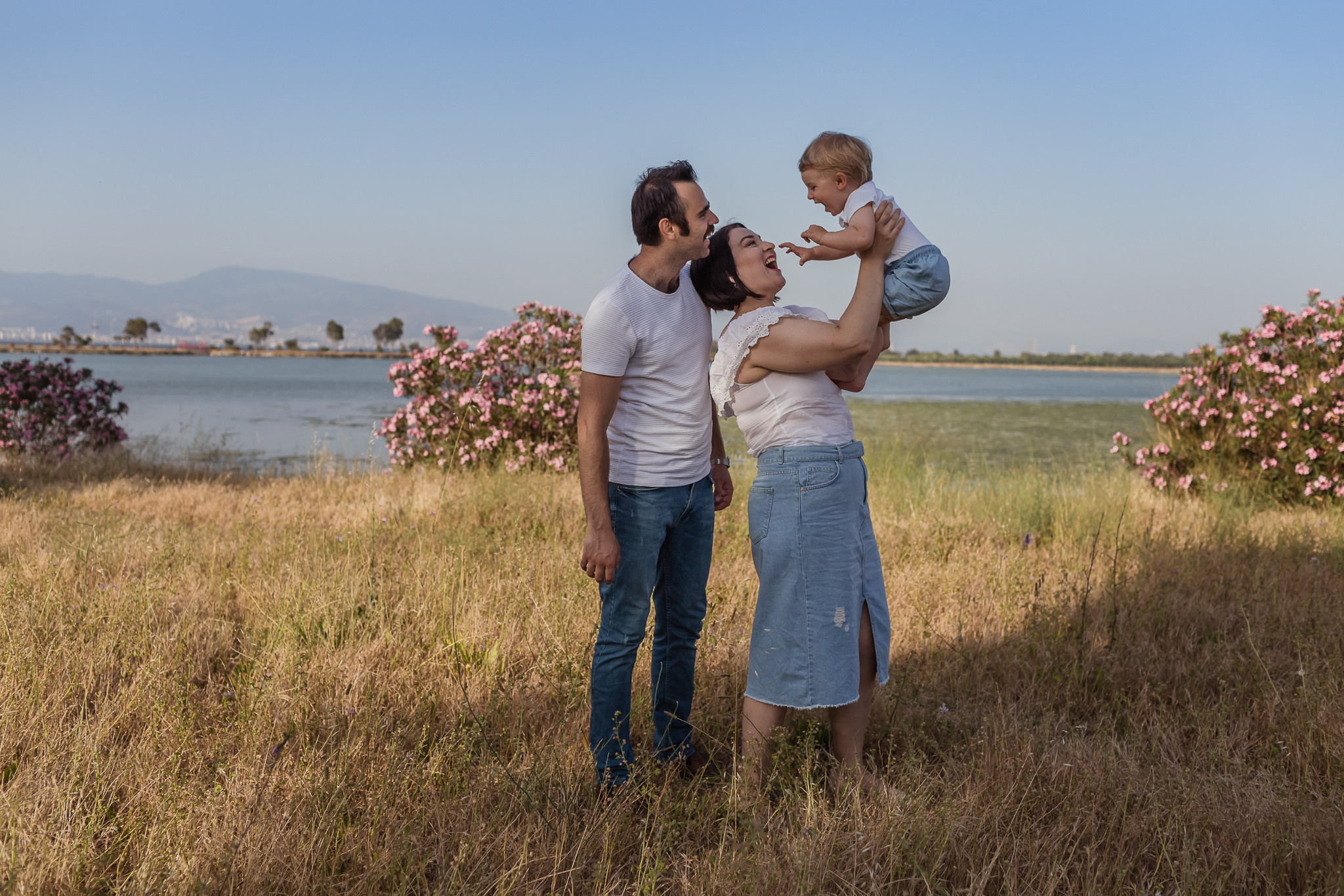 Güzel mayıs akşamı
