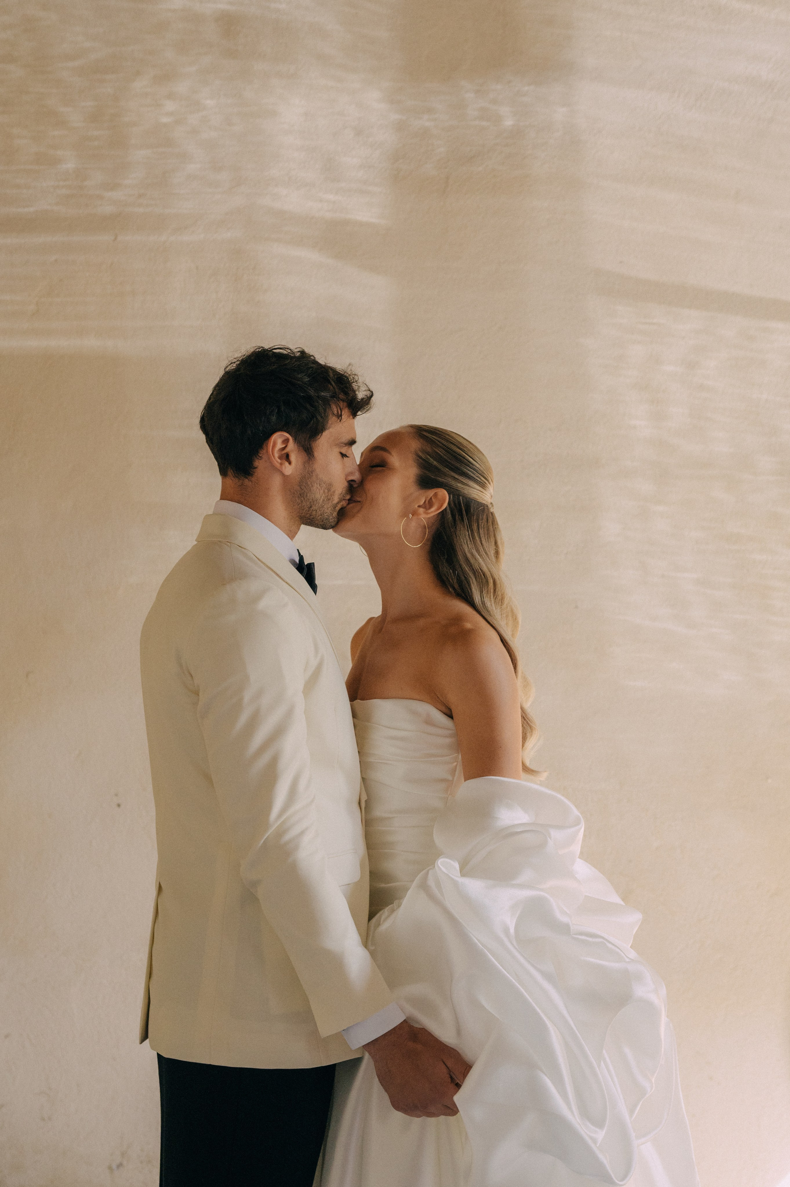 Paula and Tony. Wedding and commercial photographer