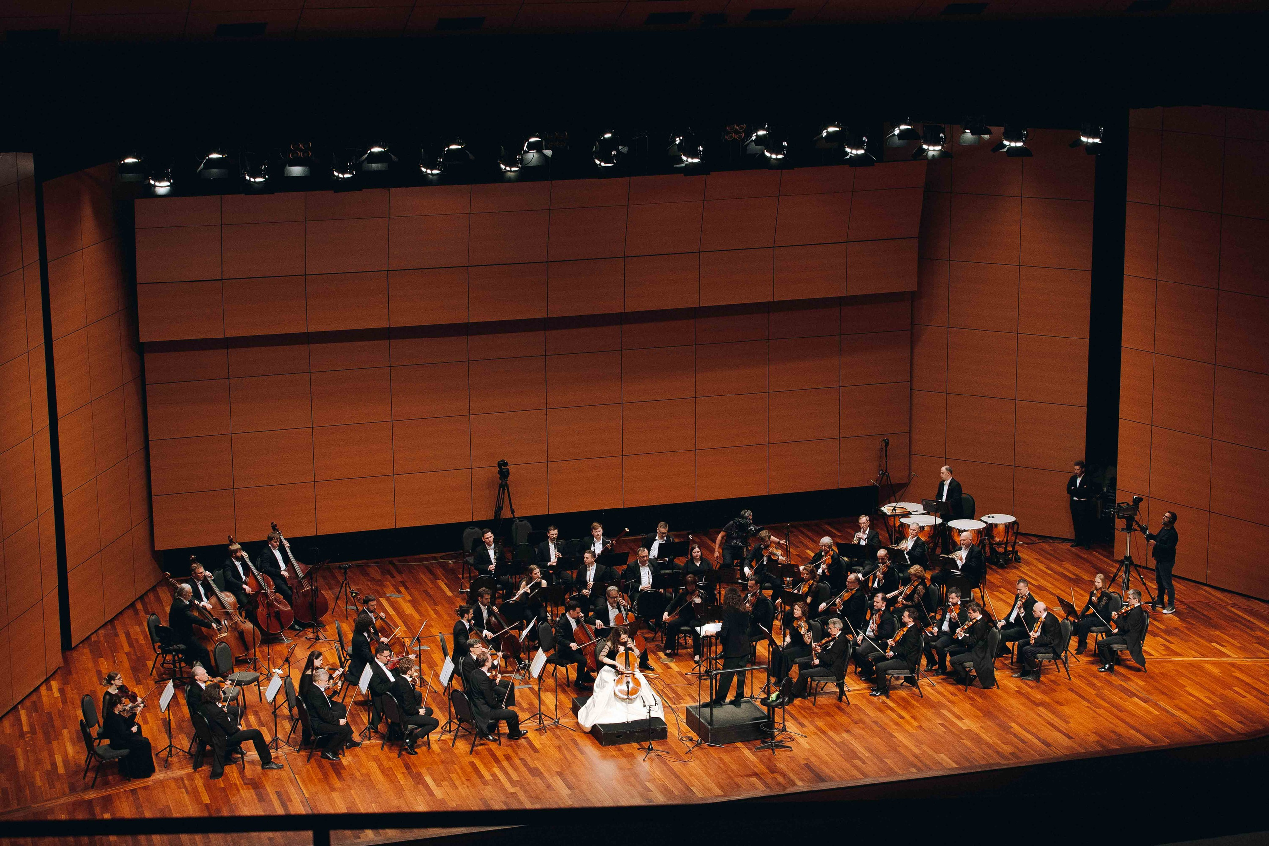 The Tchaikovsky Academic Grand Symphony Orchestra in Istanbul. Wedding&Event photographer Ismail Rzayev in Baku