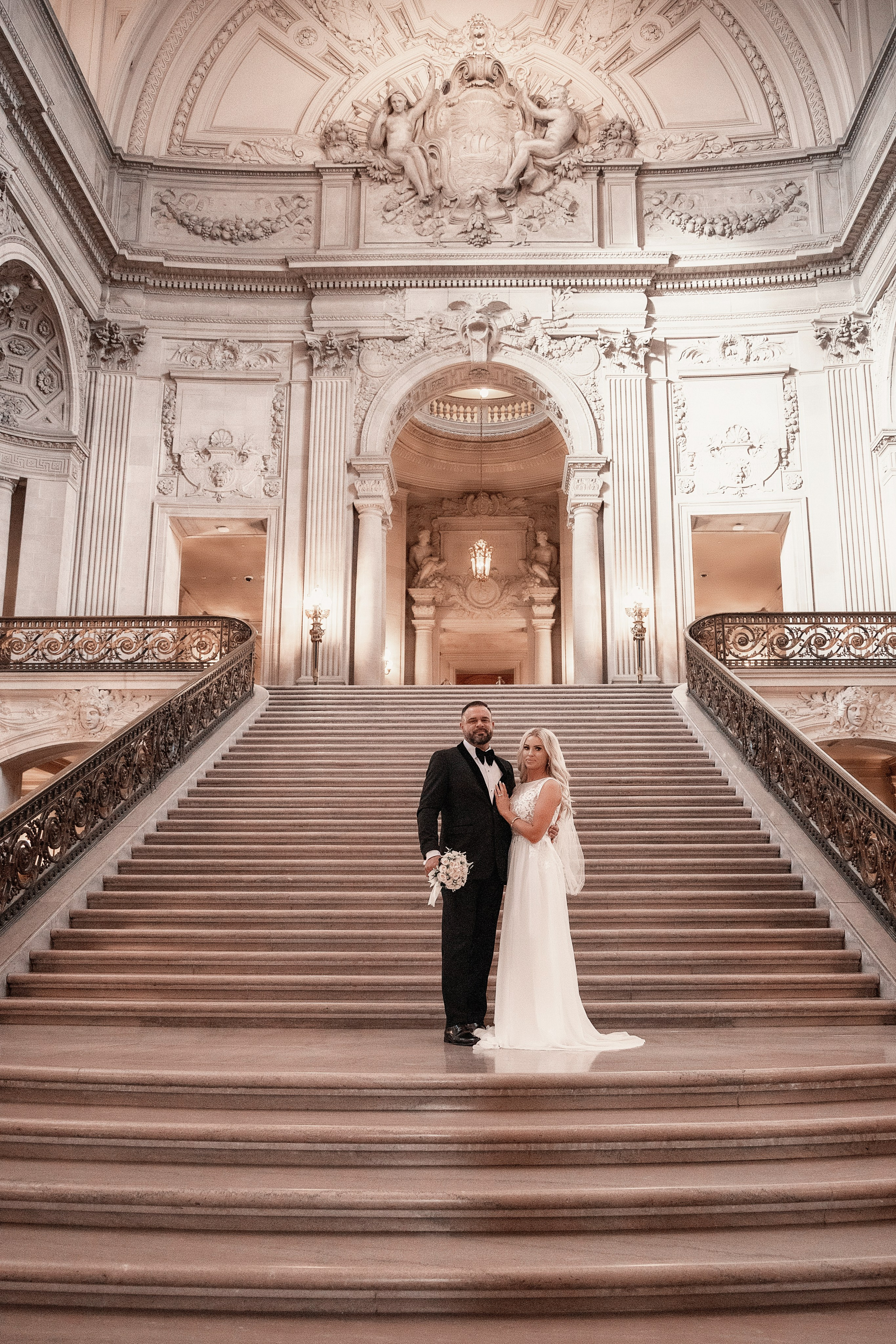SF City Hall Wedding. Bay Area Photographer: family, maternity, love story, wedding