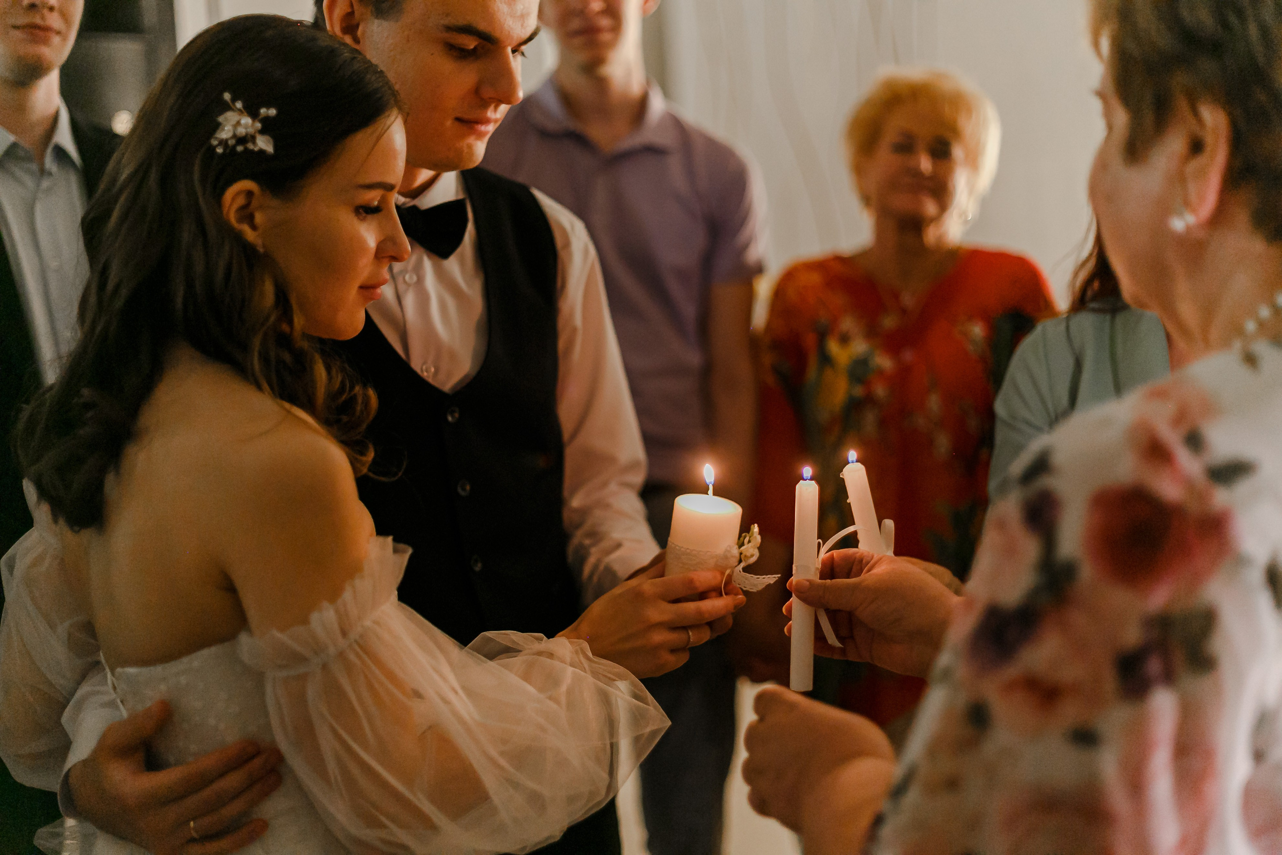 Recién casados ​​sexys en un hotel. Fotógrafo de retrato, familia y reportajes en Valencia | España | Europa Vitalii Lumier