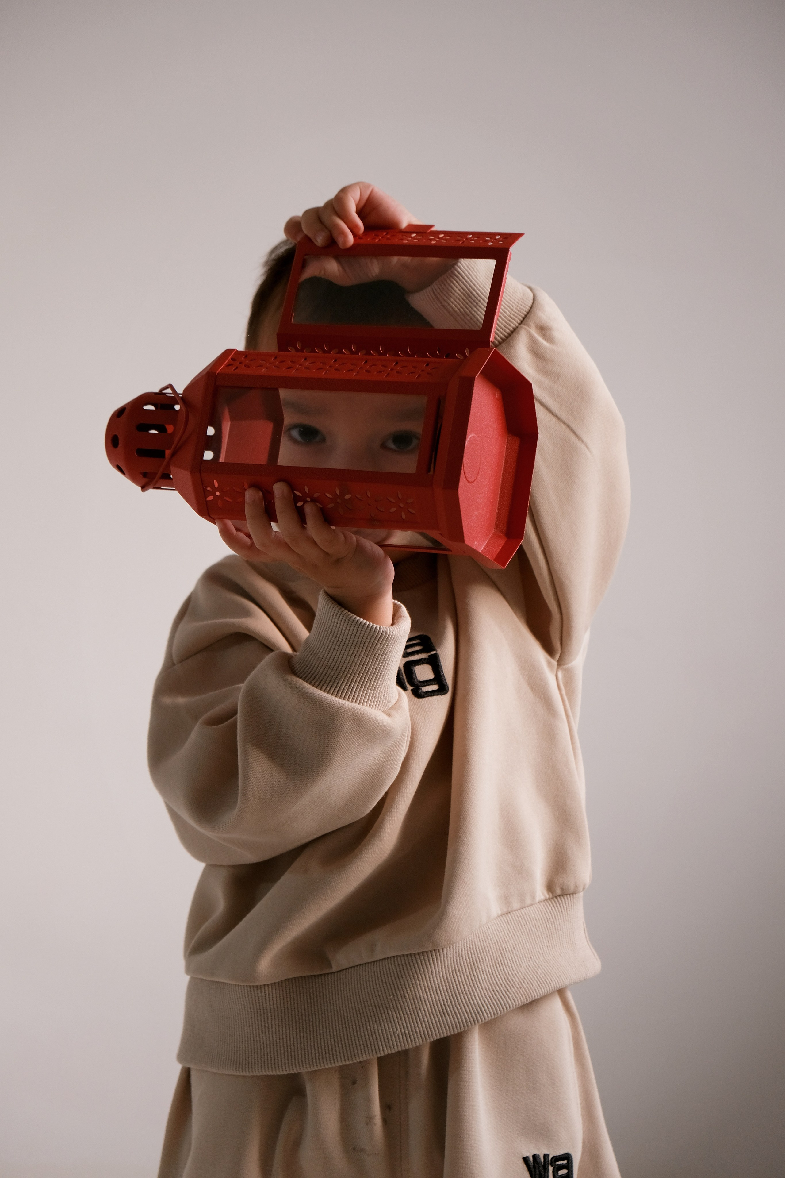 Зилола с сыном. Семейный и детский фотограф Бишкек Элина Суерова