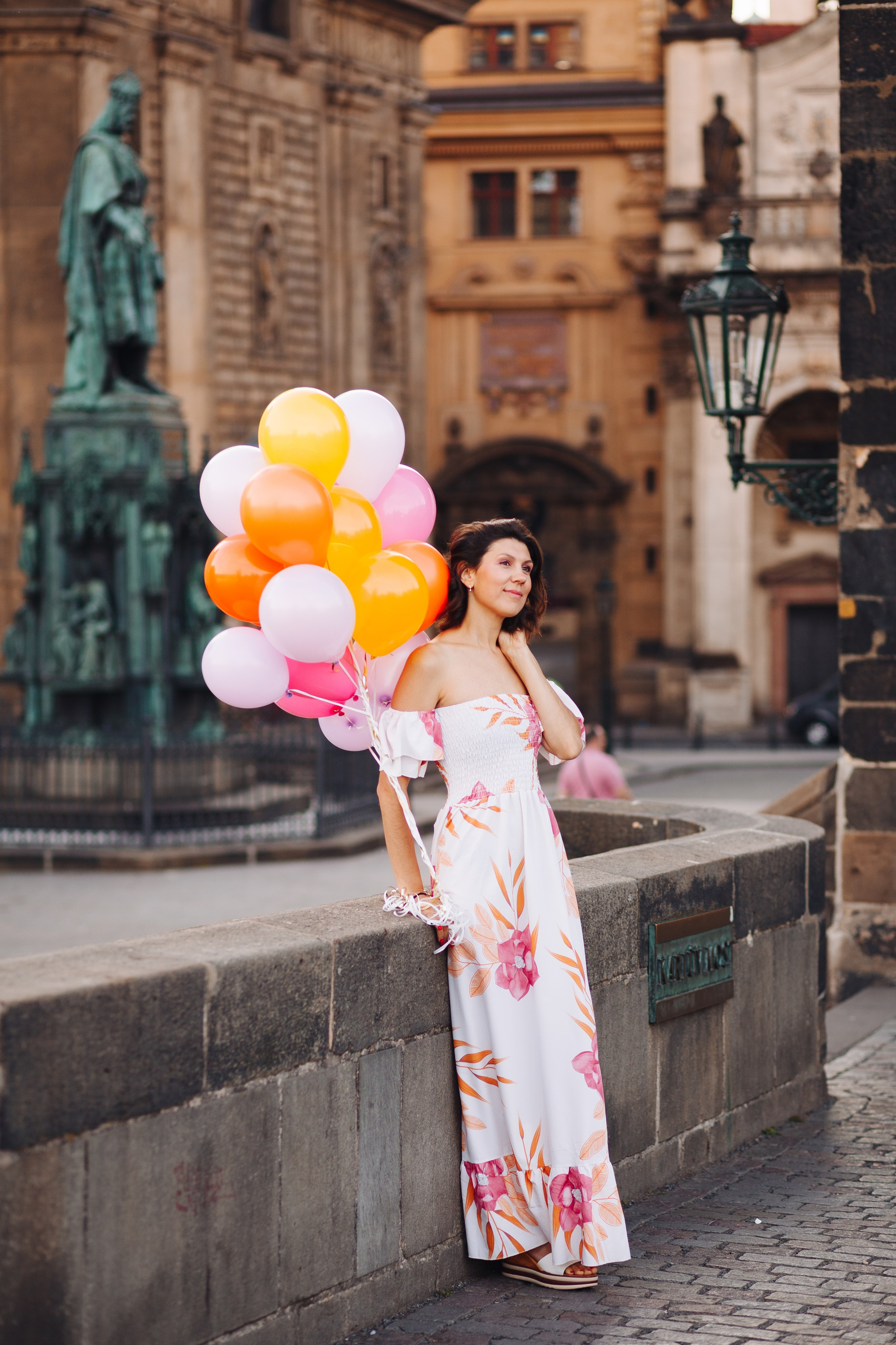 Galina. Photographer in Prague for tourists