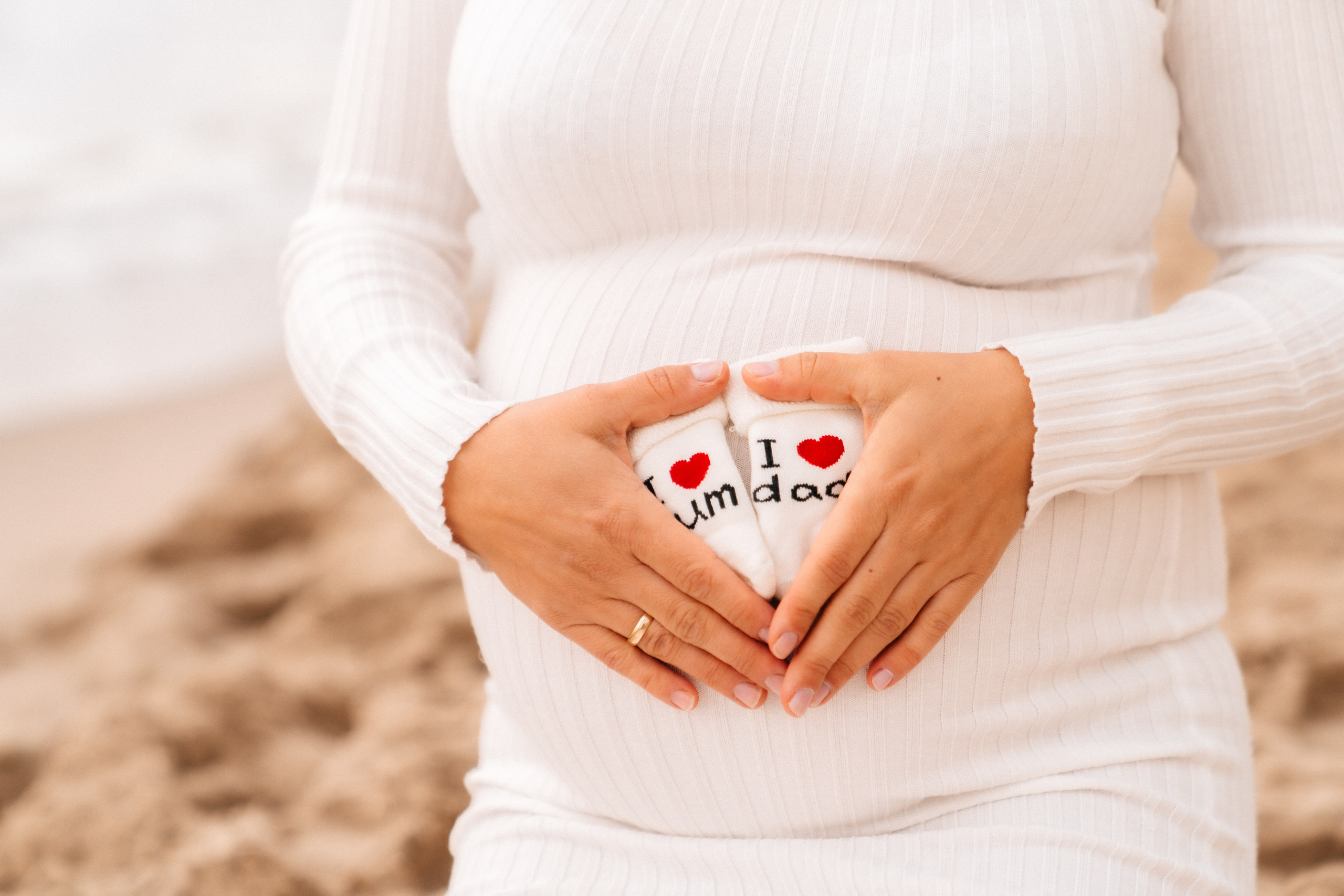 SESJE CIĄŻOWE. Fotograf Gdańsk - Malwina Beszczyńska | Sesje ciążowe - brzuszkowe