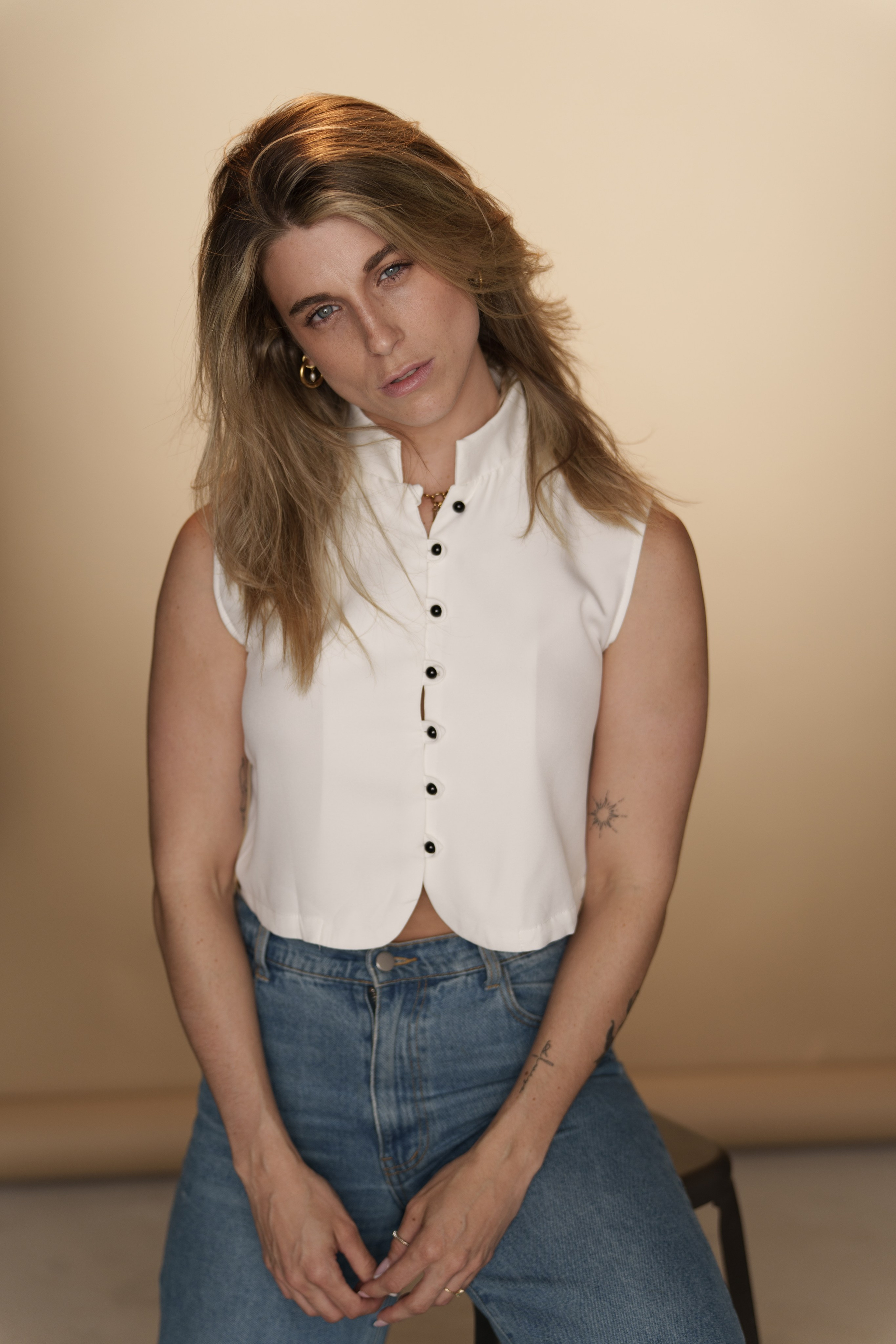 „Kölsch&Shoot“ in Cologne w/ Lisa (Set #3). URBANSTREETFILES.ART