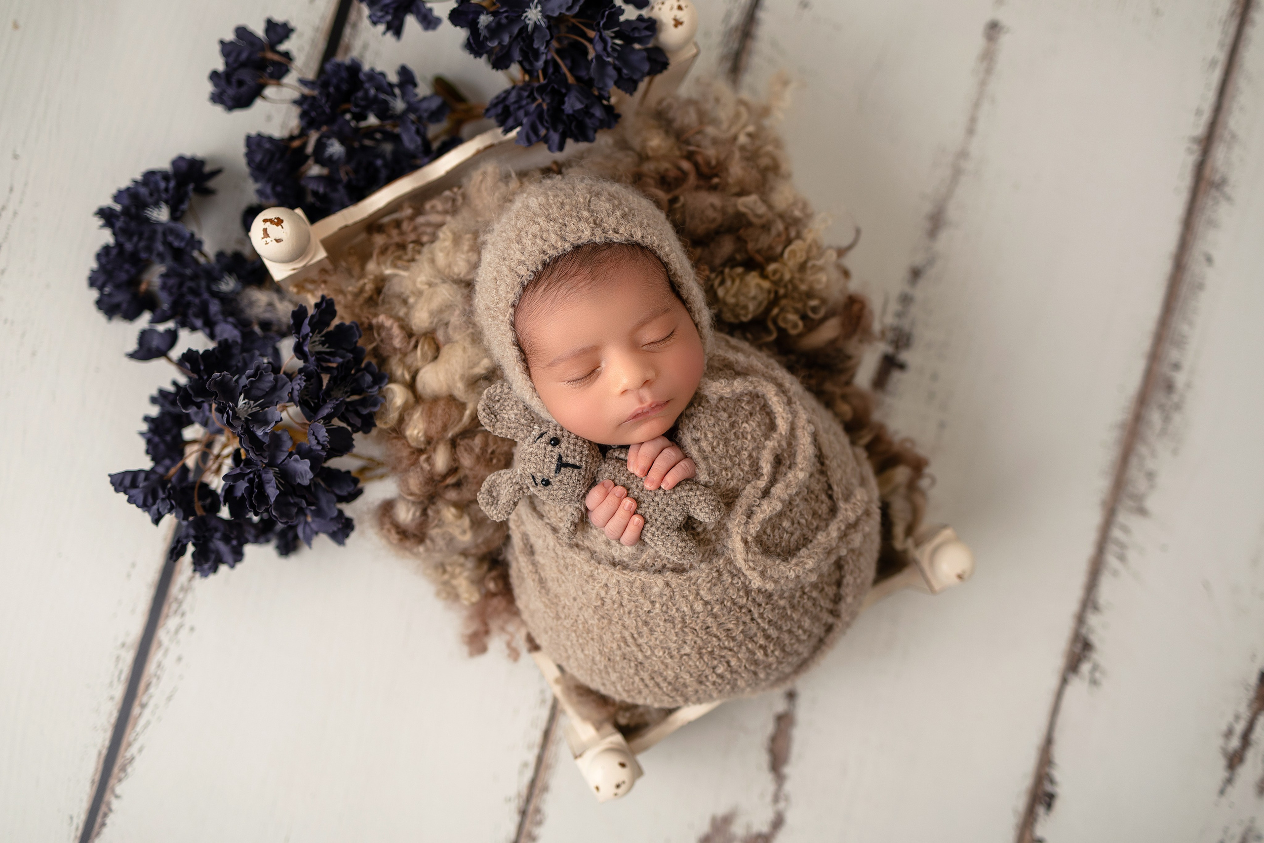 Neugeborene. Neugeborene- Schwangerschaft- und Kinder Fotografin in Lehre