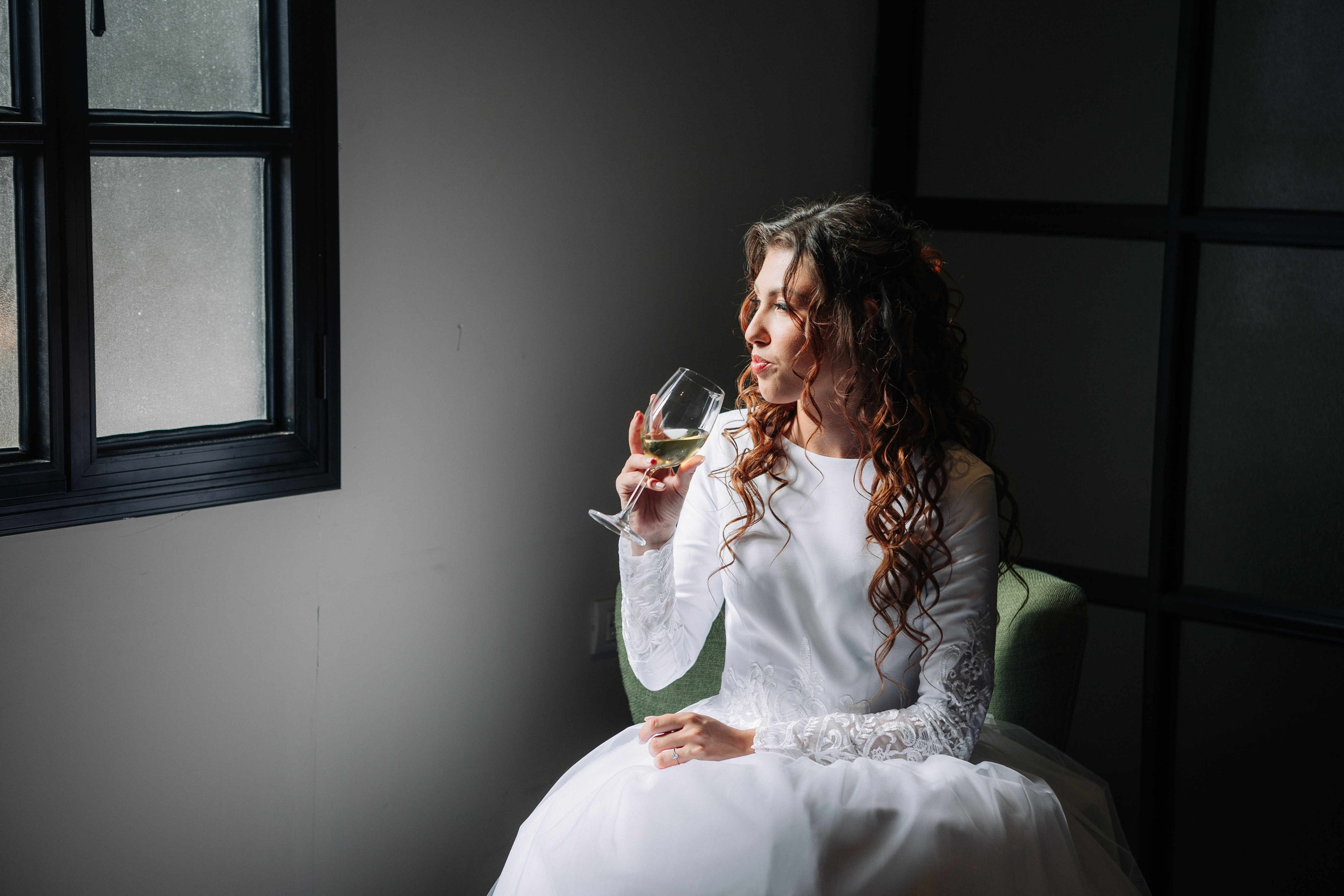 WEDDING OUT OF CITY. PHOTOGRAPHER IN ISRAEL