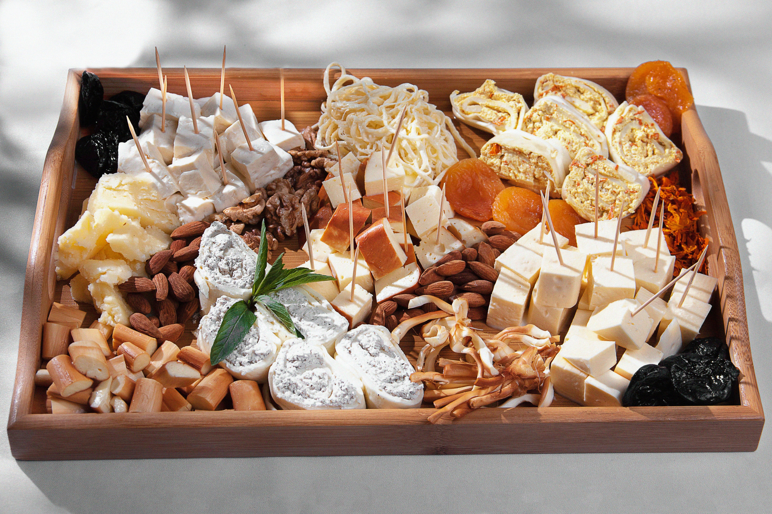 კვება. Clapp Studio