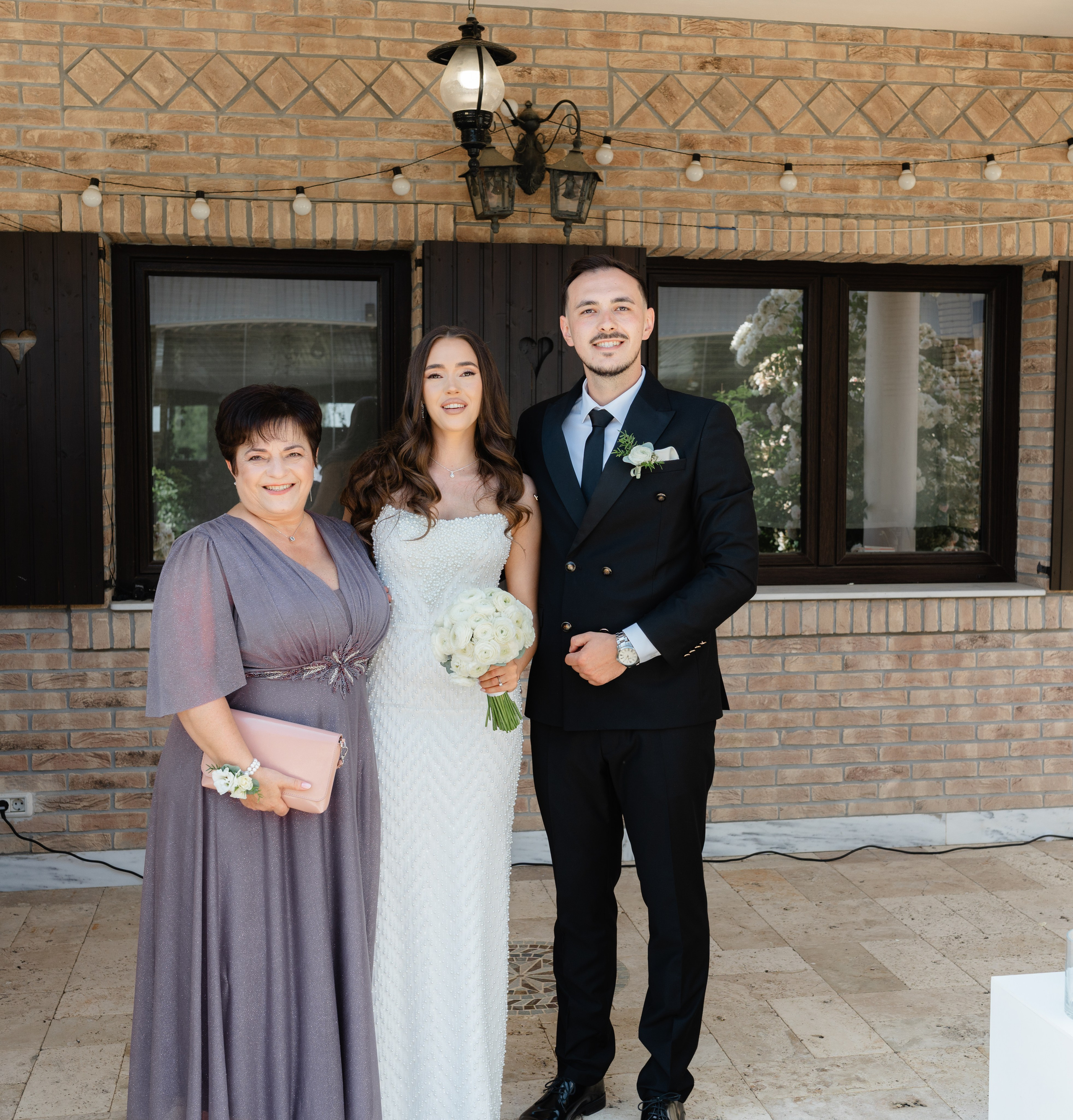 Antique Garden, Suceava. Wedding Photographer in Dublin Miruna Daiana