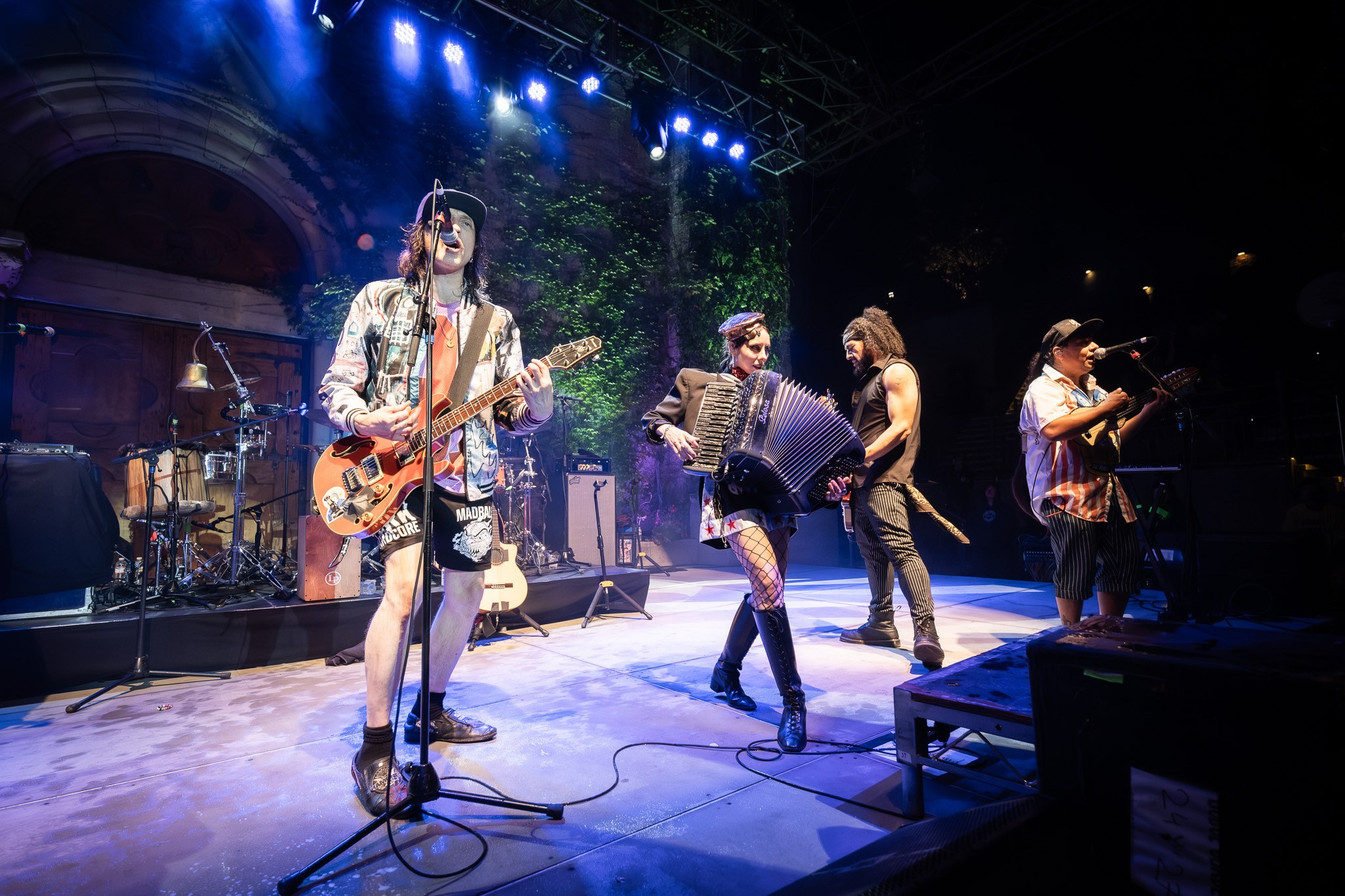 GOGOL BORDELLO / SARATOGA / CA. Reportage concert portrait photography in the San Francisco Bay Area